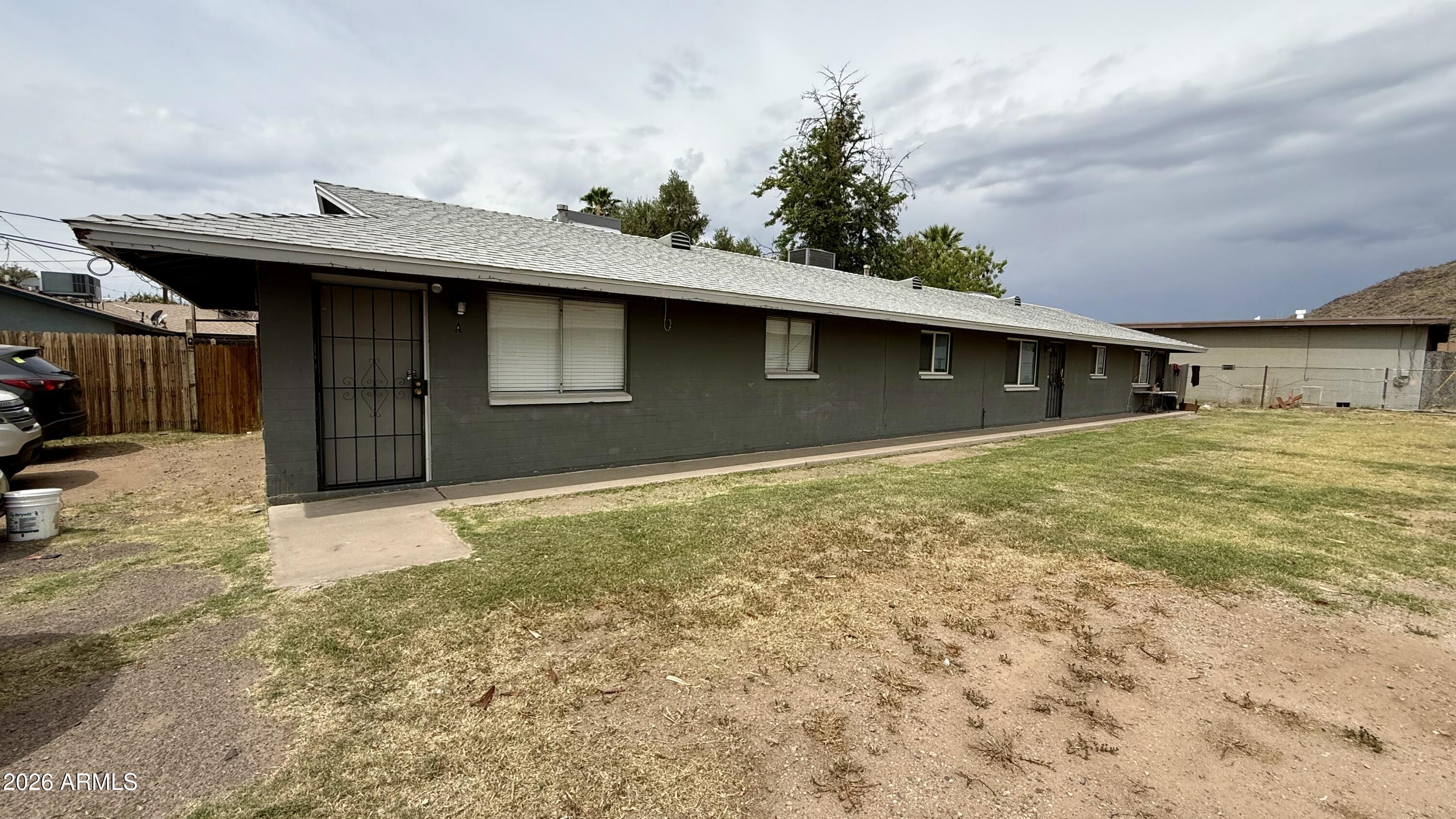 1638 W DESERT COVE Avenue, Phoenix, AZ 85029