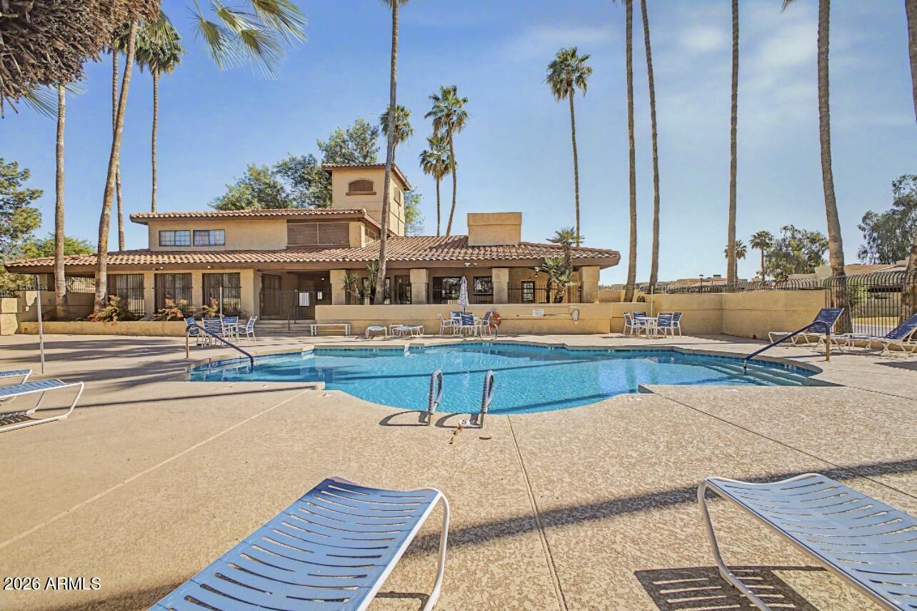 8301 N 21ST Drive F203, Phoenix, AZ 85021