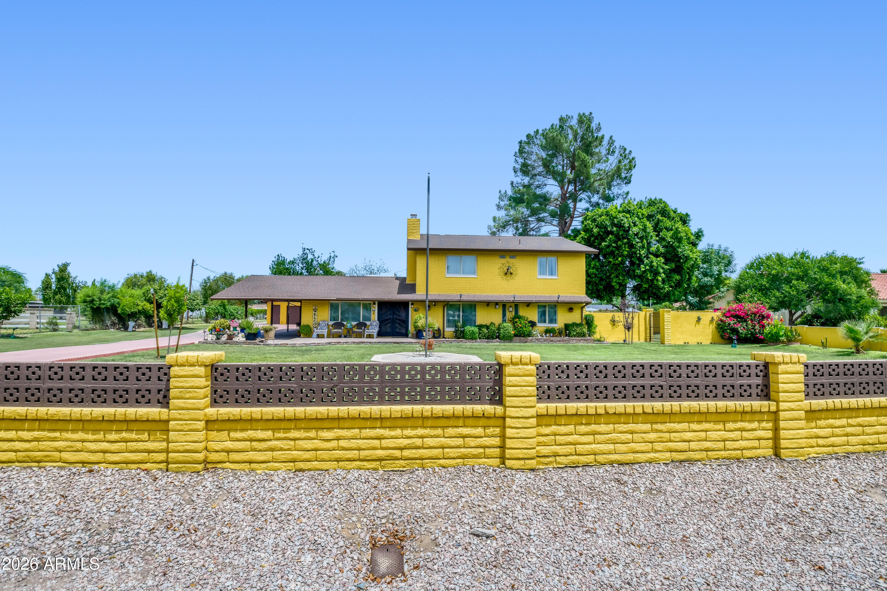 6546 W SURREY Avenue, Glendale, AZ 85304
