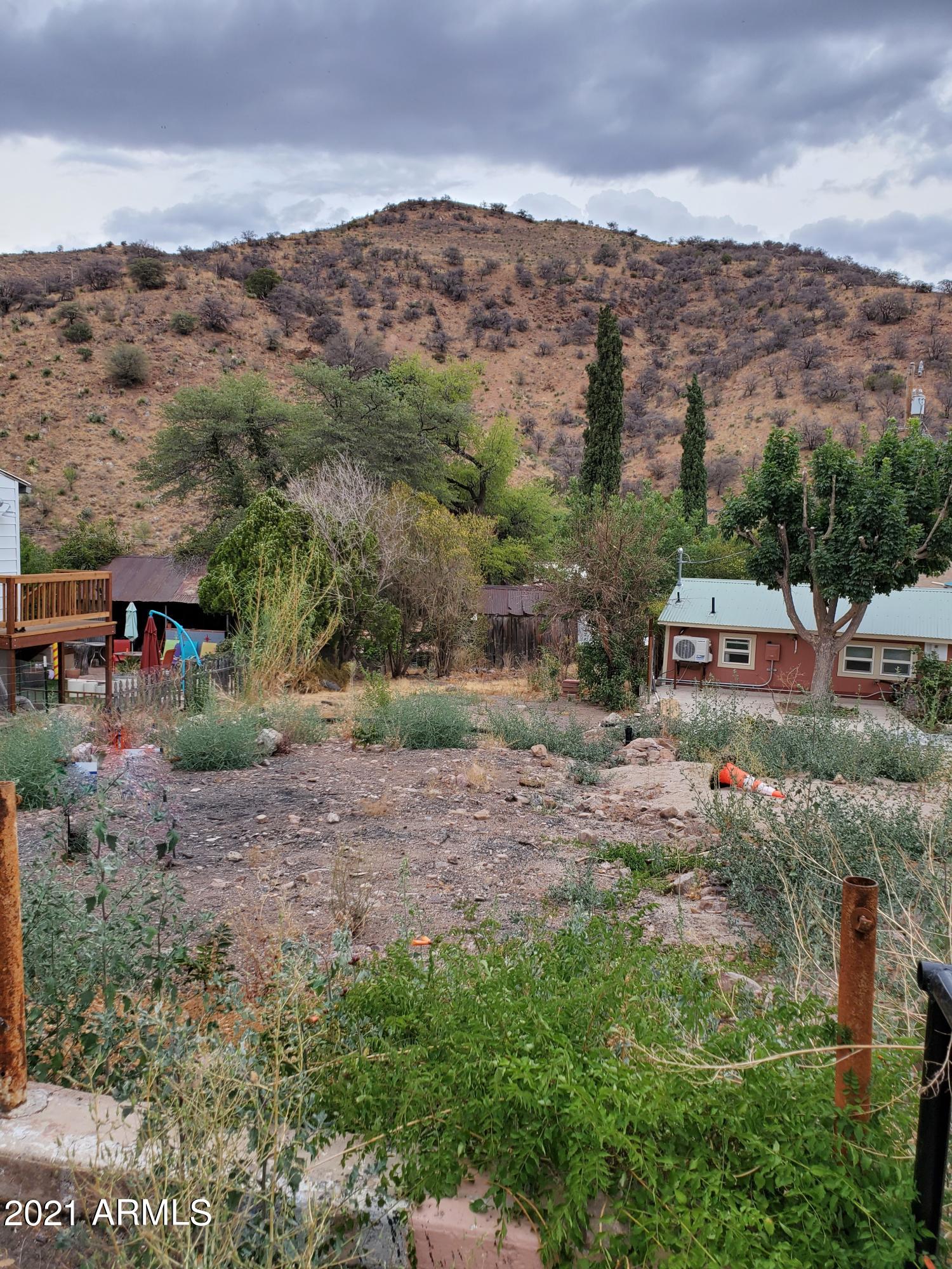 305 O HARA Avenue ON, Bisbee, AZ 85603