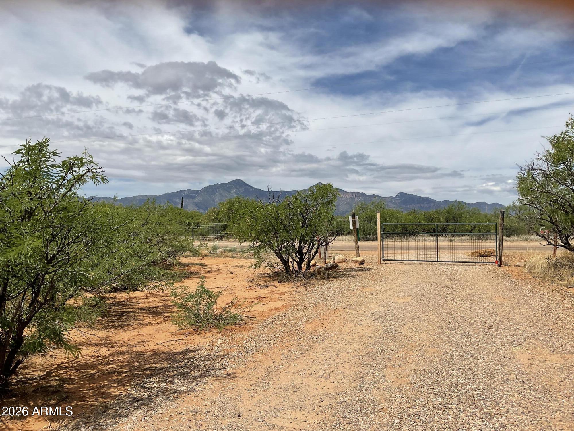7011 S PINTEK Lane, Hereford, AZ 85615