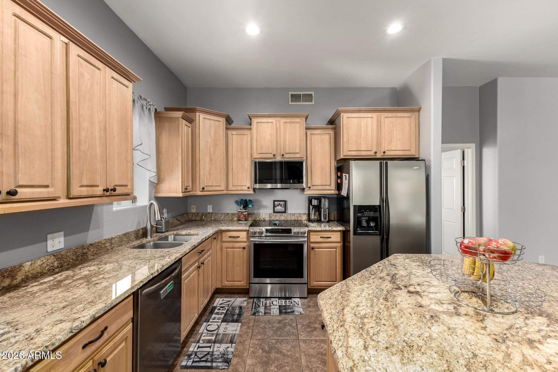 14575 W MOUNTAIN VIEW Boulevard 11320, Surprise, AZ 85374