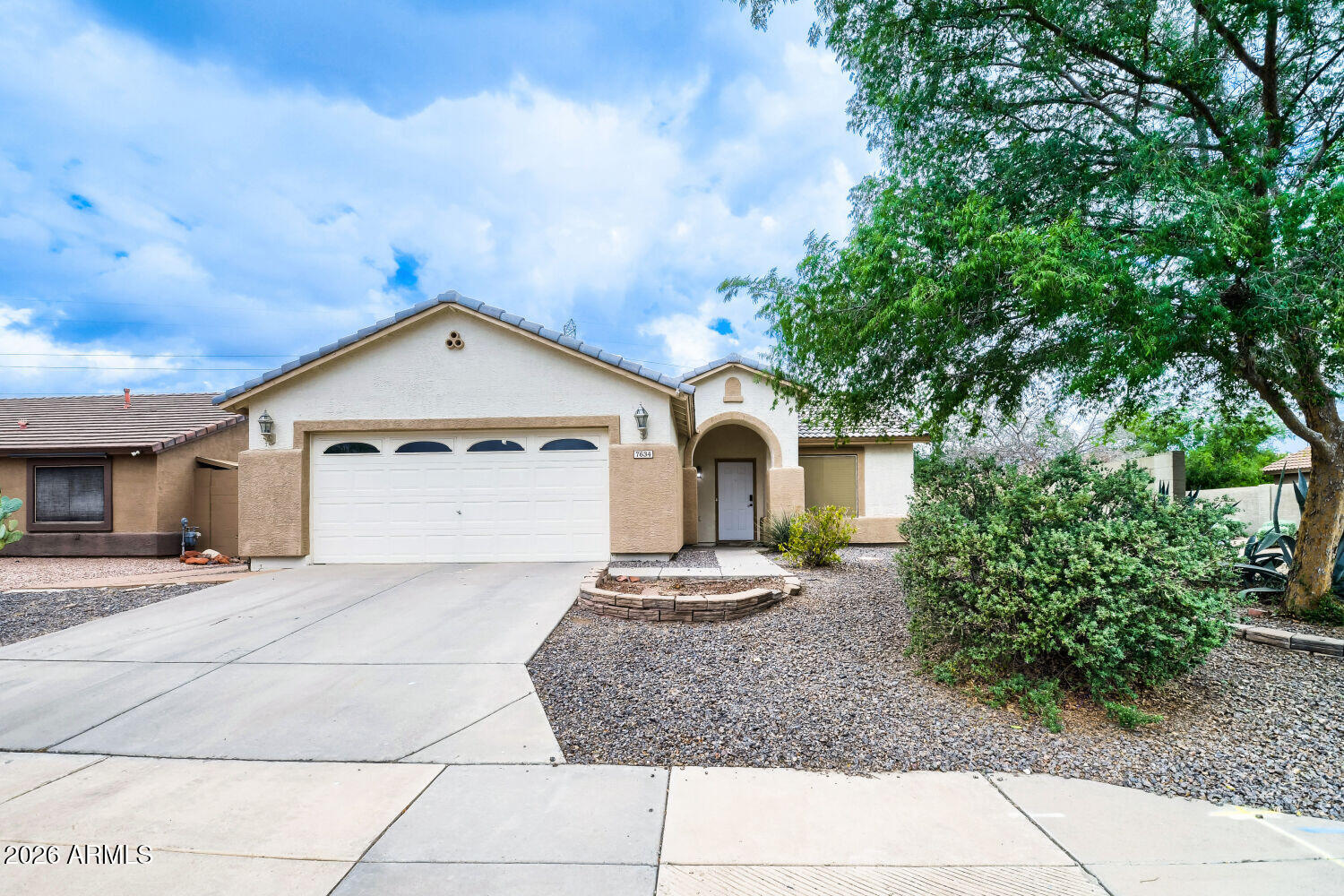 7634 E DOVER Street, Mesa, AZ 85207