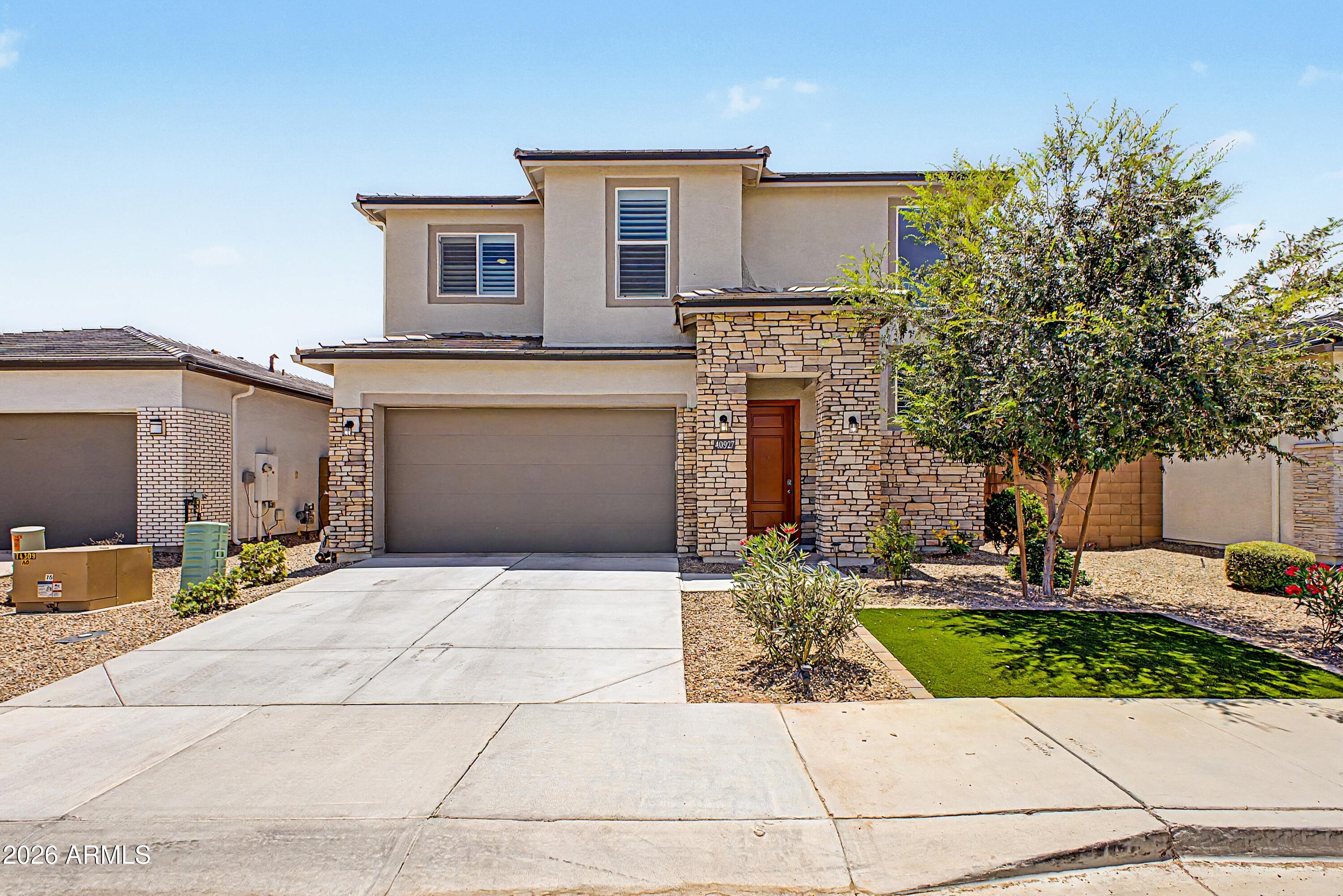 40927 W SUNLAND Drive, Maricopa, AZ 85138