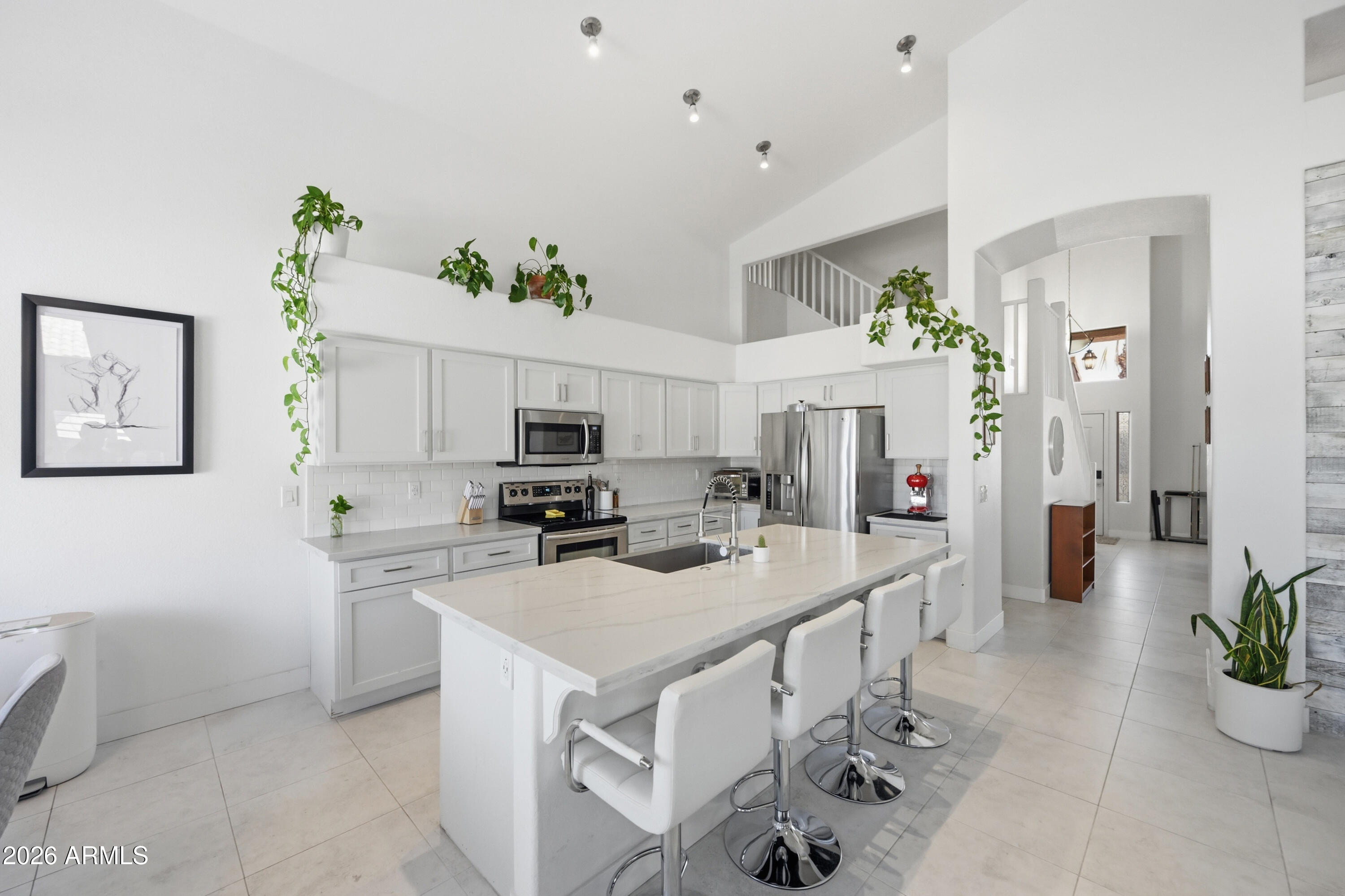 1572 E BLACK DIAMOND Drive, Gilbert, AZ 85296