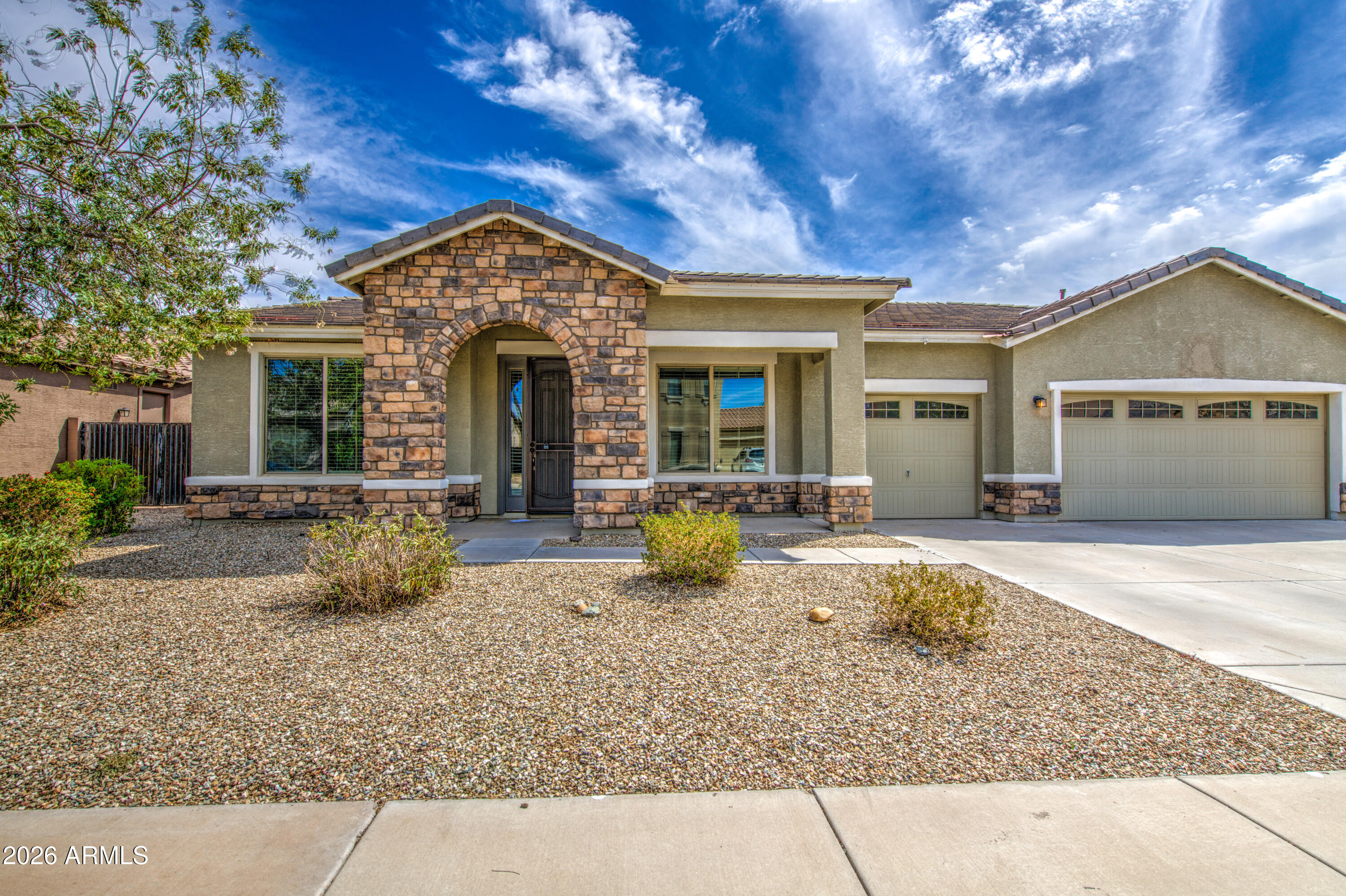 16205 W COCOPAH Street, Goodyear, AZ 85338