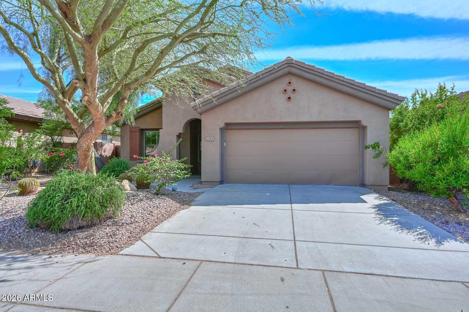 2243 W FIRETHORN Way, Anthem, AZ 85086
