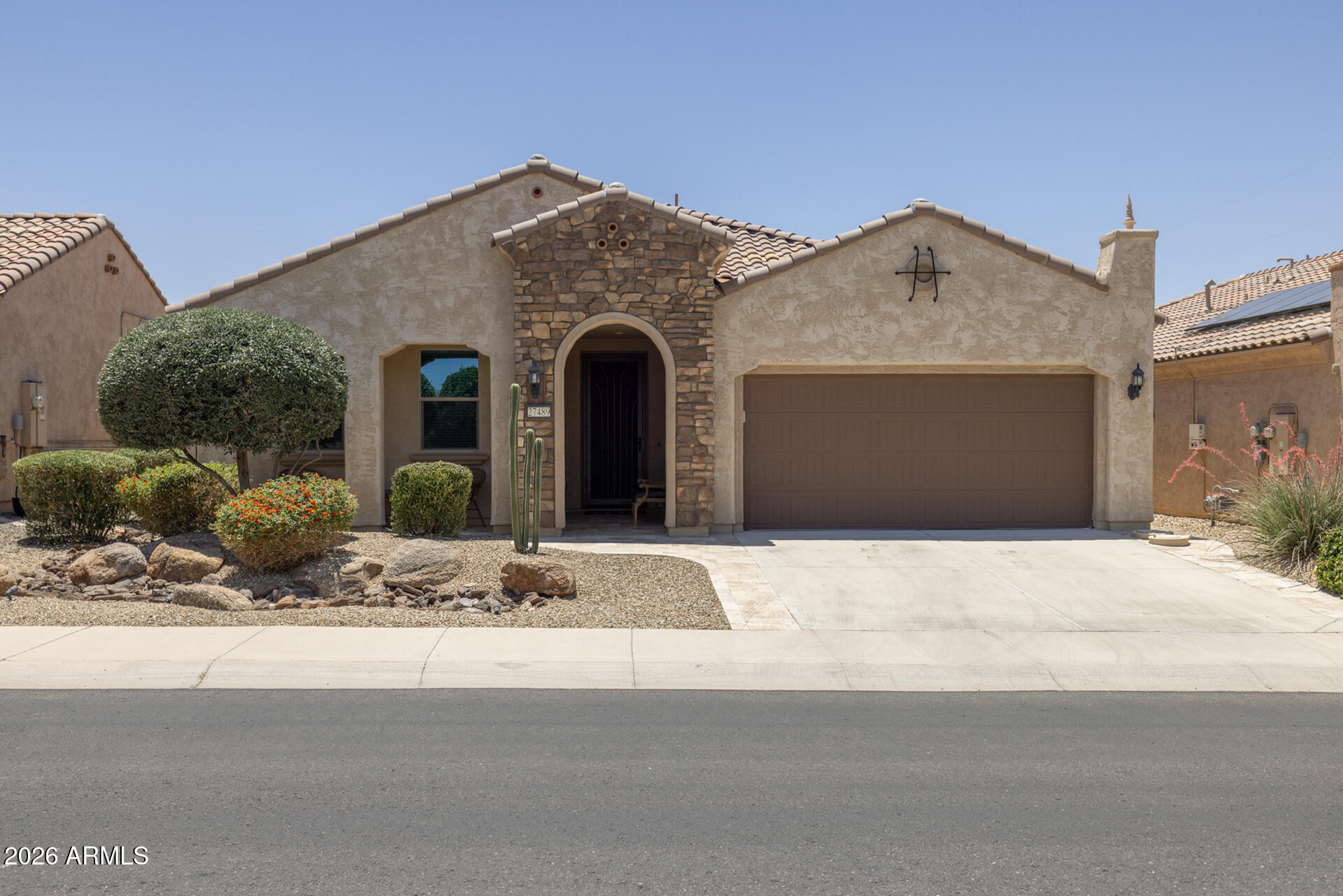 27489 W MOHAWK Lane, Buckeye, AZ 85396