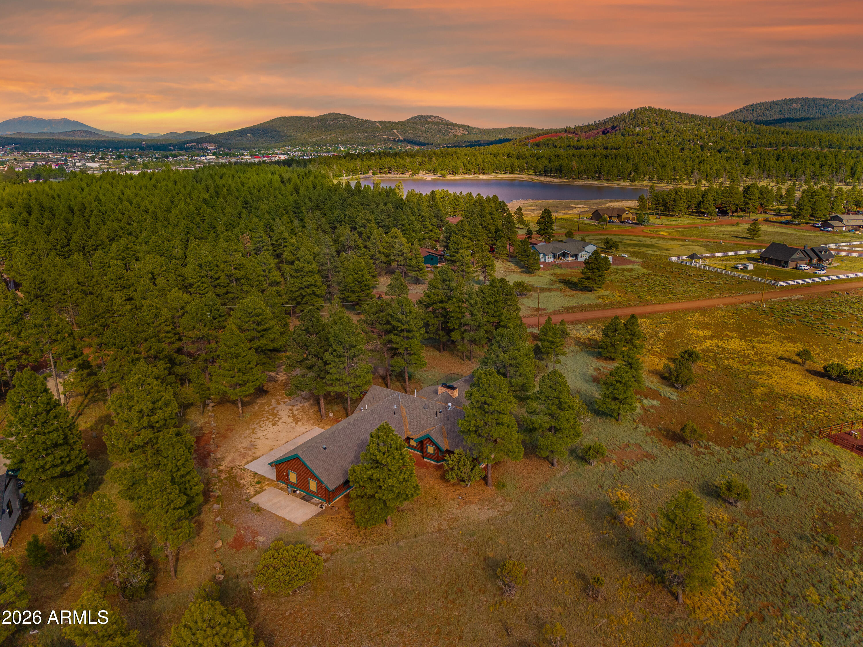 207 N STONEMAN Boulevard, Williams, AZ 86046