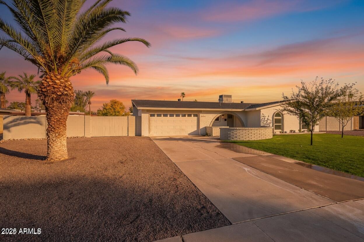 5050 E PARADISE Drive, Scottsdale, AZ 85254