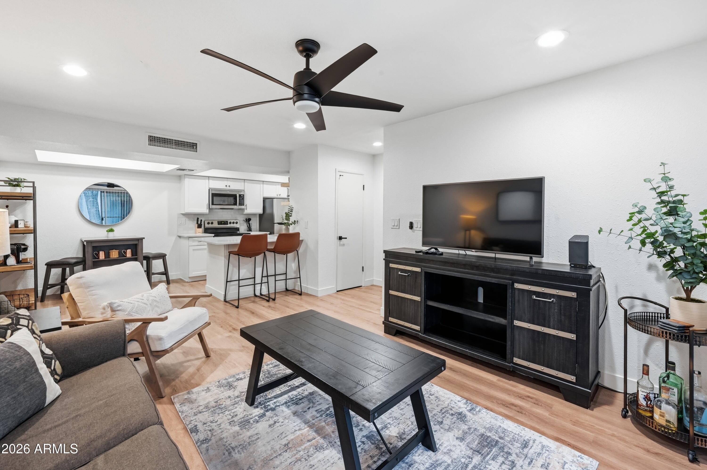 4444 E PARADISE VILLAGE Parkway N 135, Phoenix, AZ 85032
