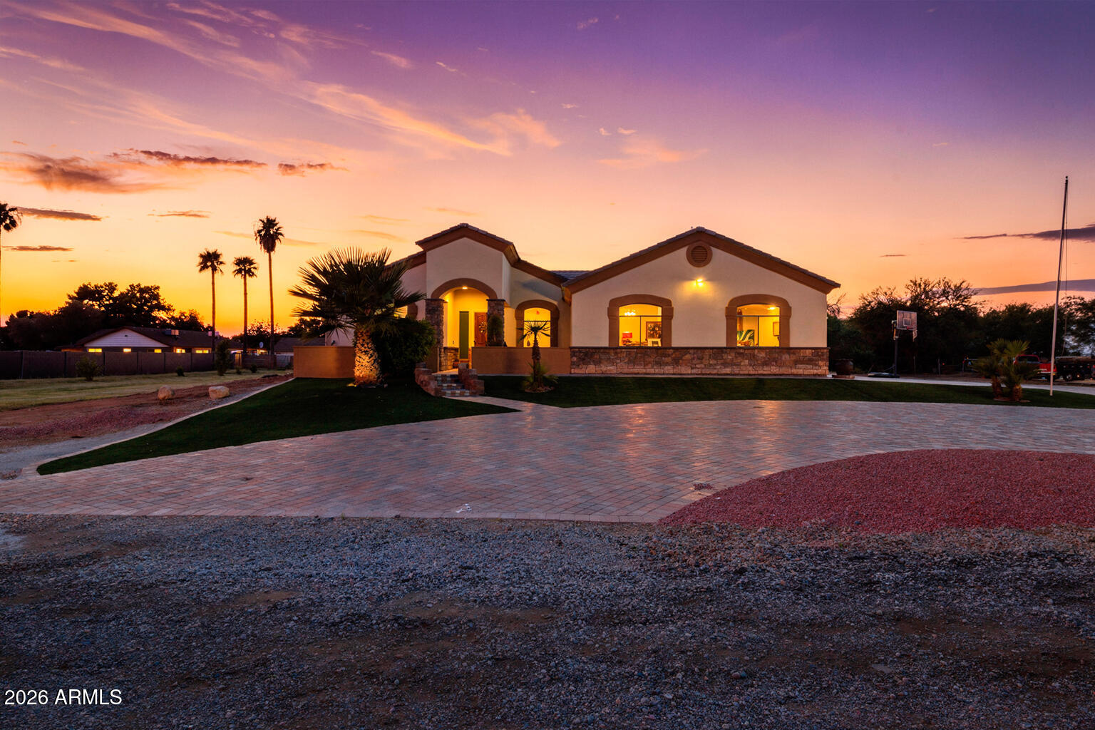 5618 S 100TH Avenue, Tolleson, AZ 85353