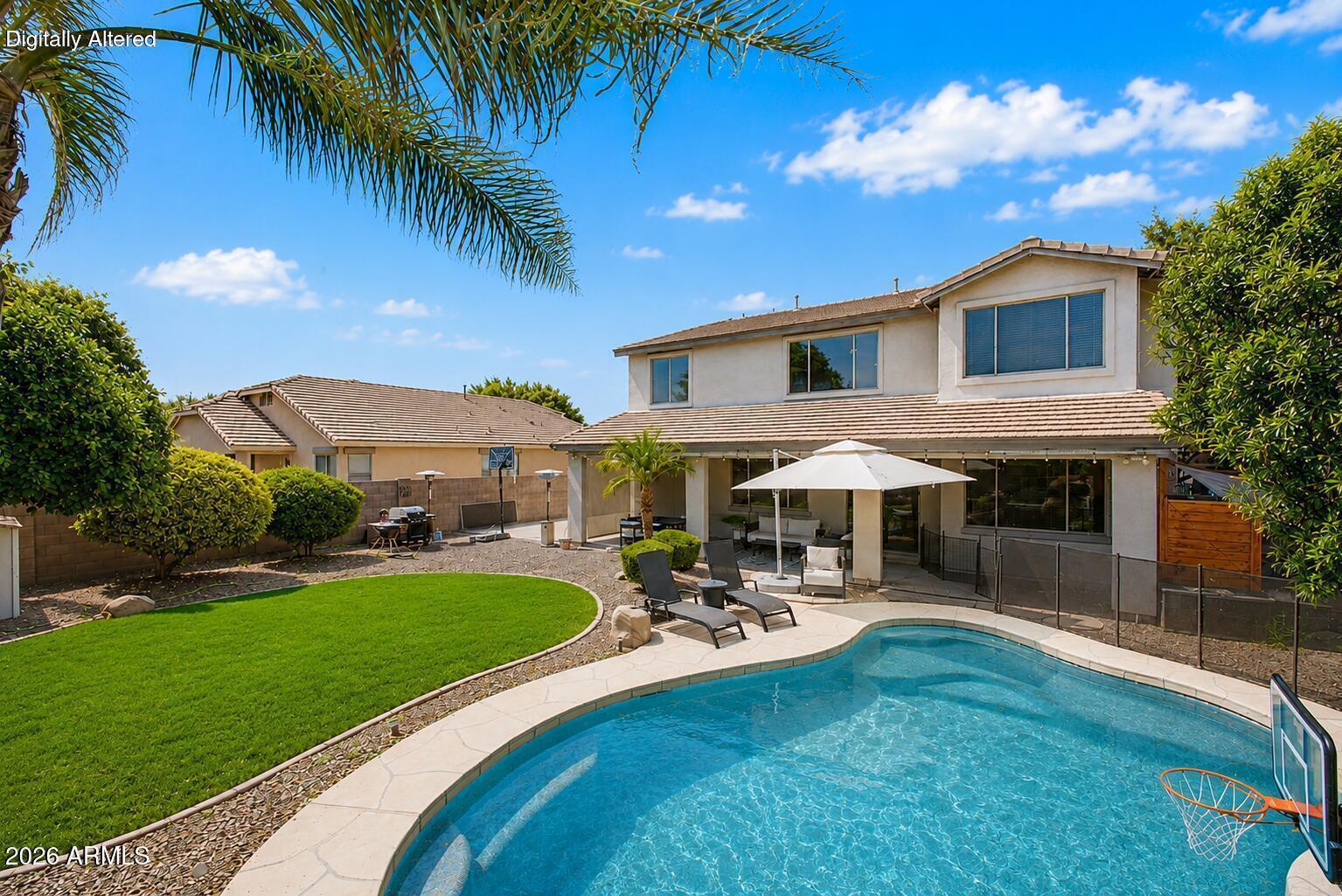 1375 E LOCUST Drive, Chandler, AZ 85286