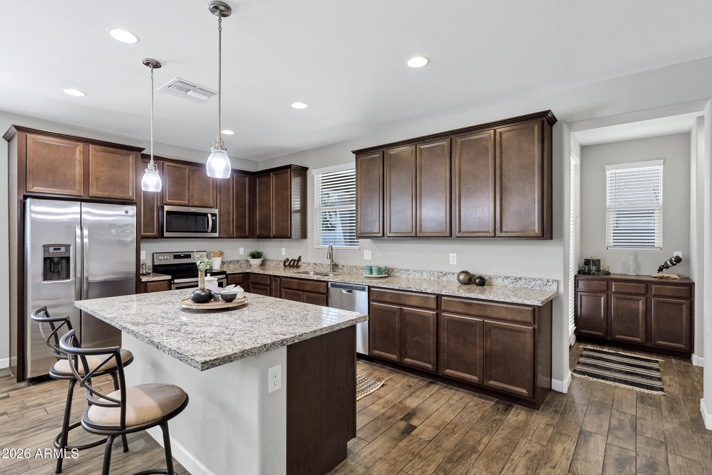 2834 S JOSLYN, Mesa, AZ 85212