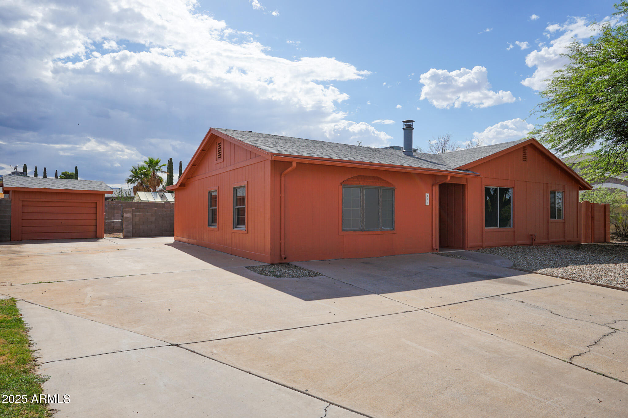 440 S Canyon Drive, Sierra Vista, AZ 85635