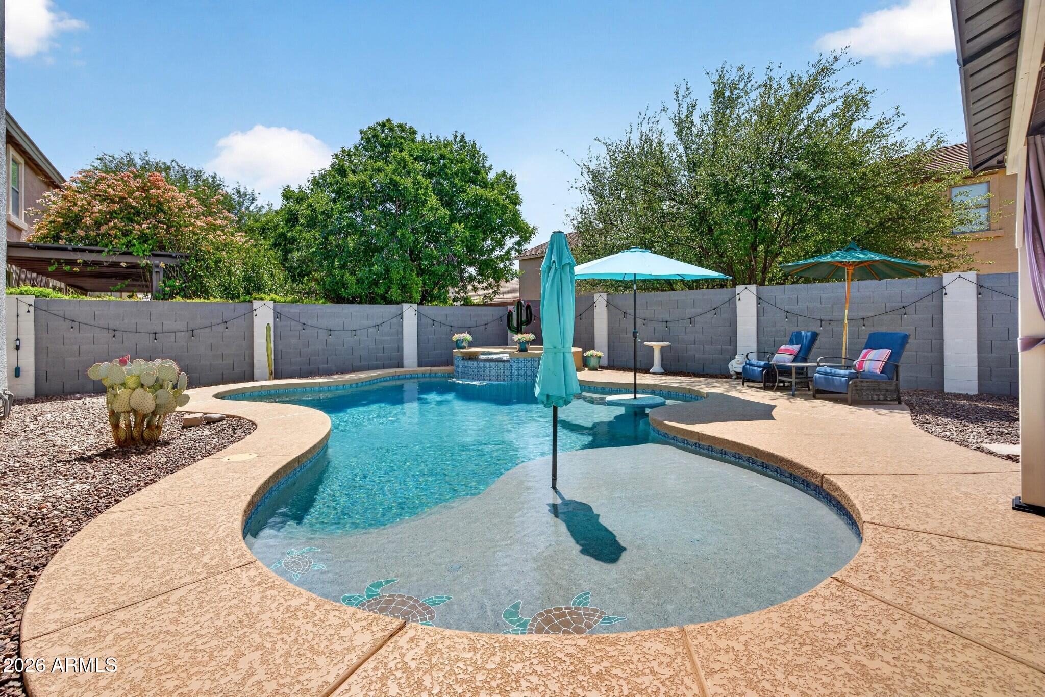 879 W HOLSTEIN Trail, San Tan Valley, AZ 85143