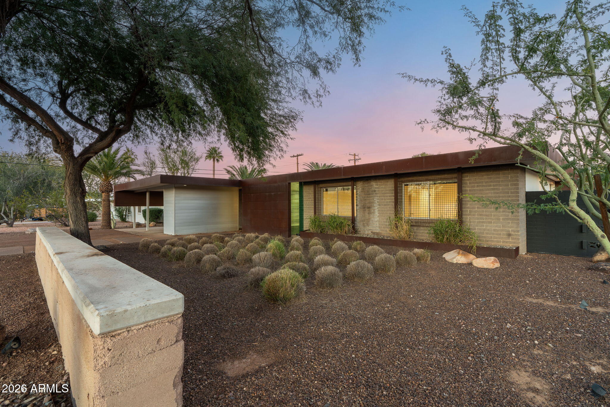 9825 N 35TH Place, Phoenix, AZ 85028