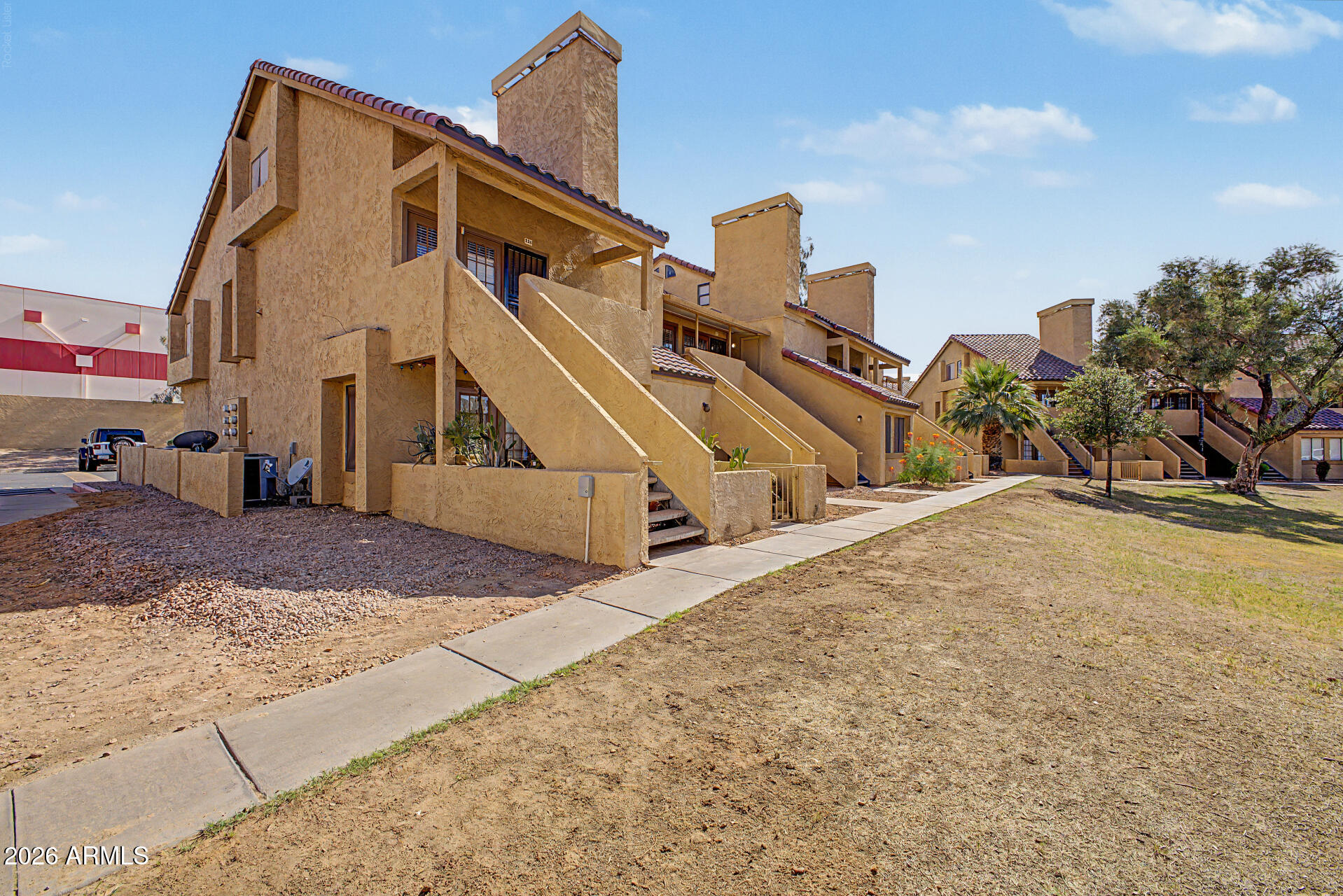 4901 S CALLE LOS CERROS Drive 225, Tempe, AZ 85282