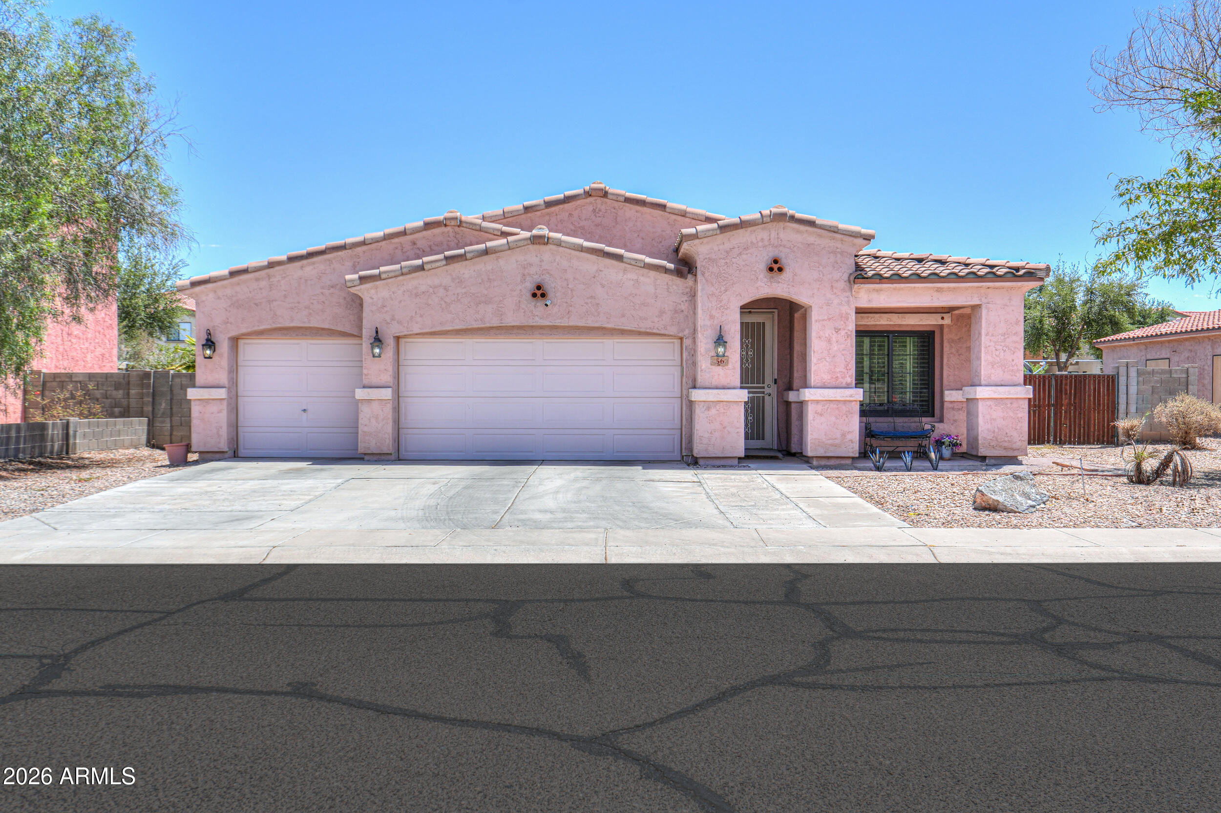 56 N SOUTHFORK Drive, Casa Grande, AZ 85122