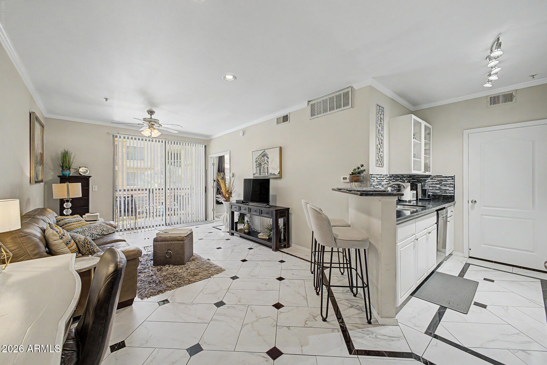 1701 E COLTER Street 221, Phoenix, AZ 85016