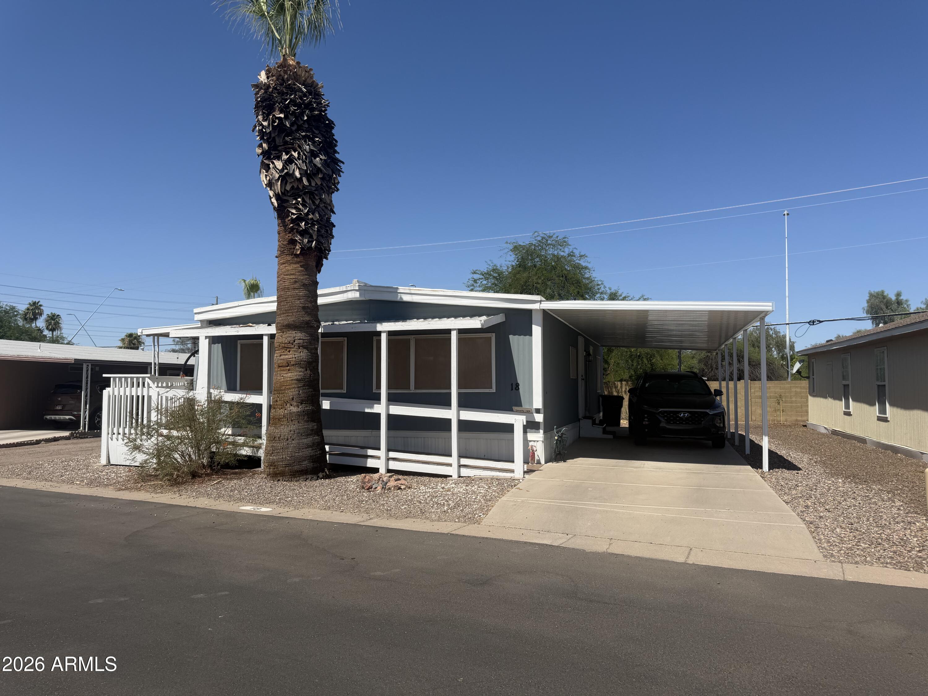 201 S Greenfield Road 18, Mesa, AZ 85206