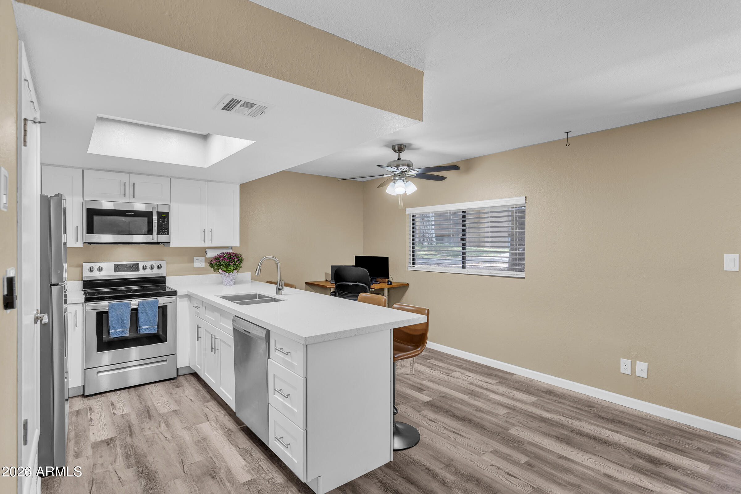 18811 N 19TH Avenue 1015, Phoenix, AZ 85027