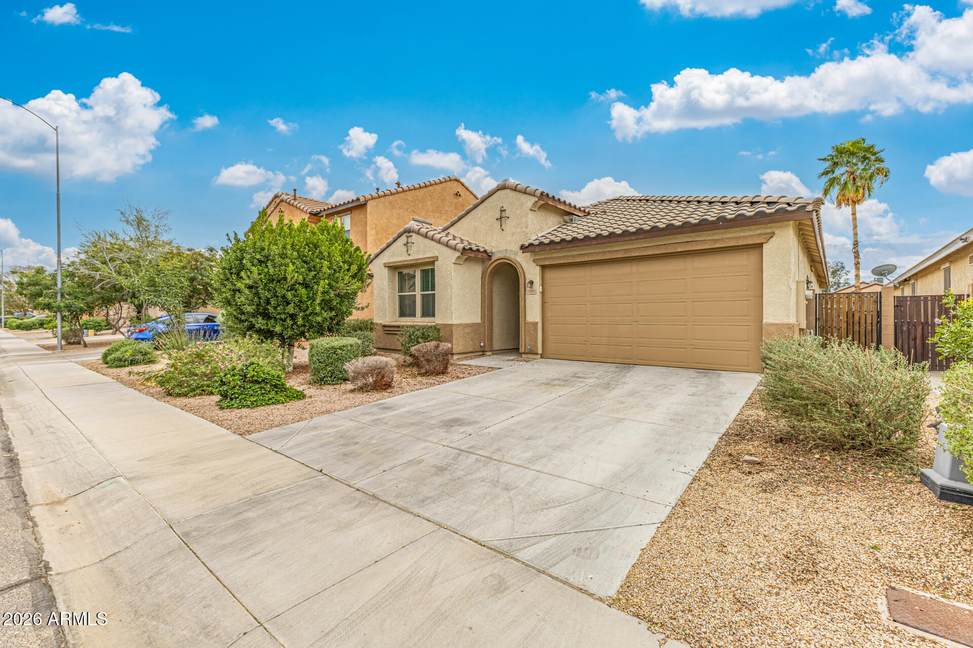 10861 E CRESCENT Avenue, Mesa, AZ 85208