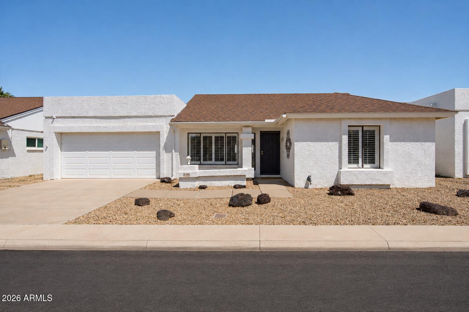 3302 E Wescott Drive, Phoenix, AZ 85050