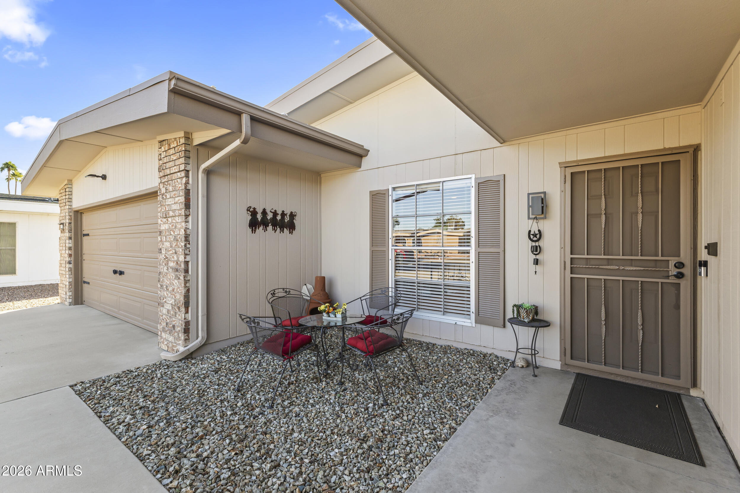 11153 W PALMERAS Drive, Sun City, AZ 85373