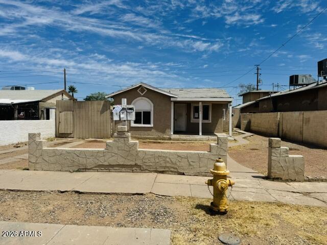 1522 W TAYLOR Street, Phoenix, AZ 85007