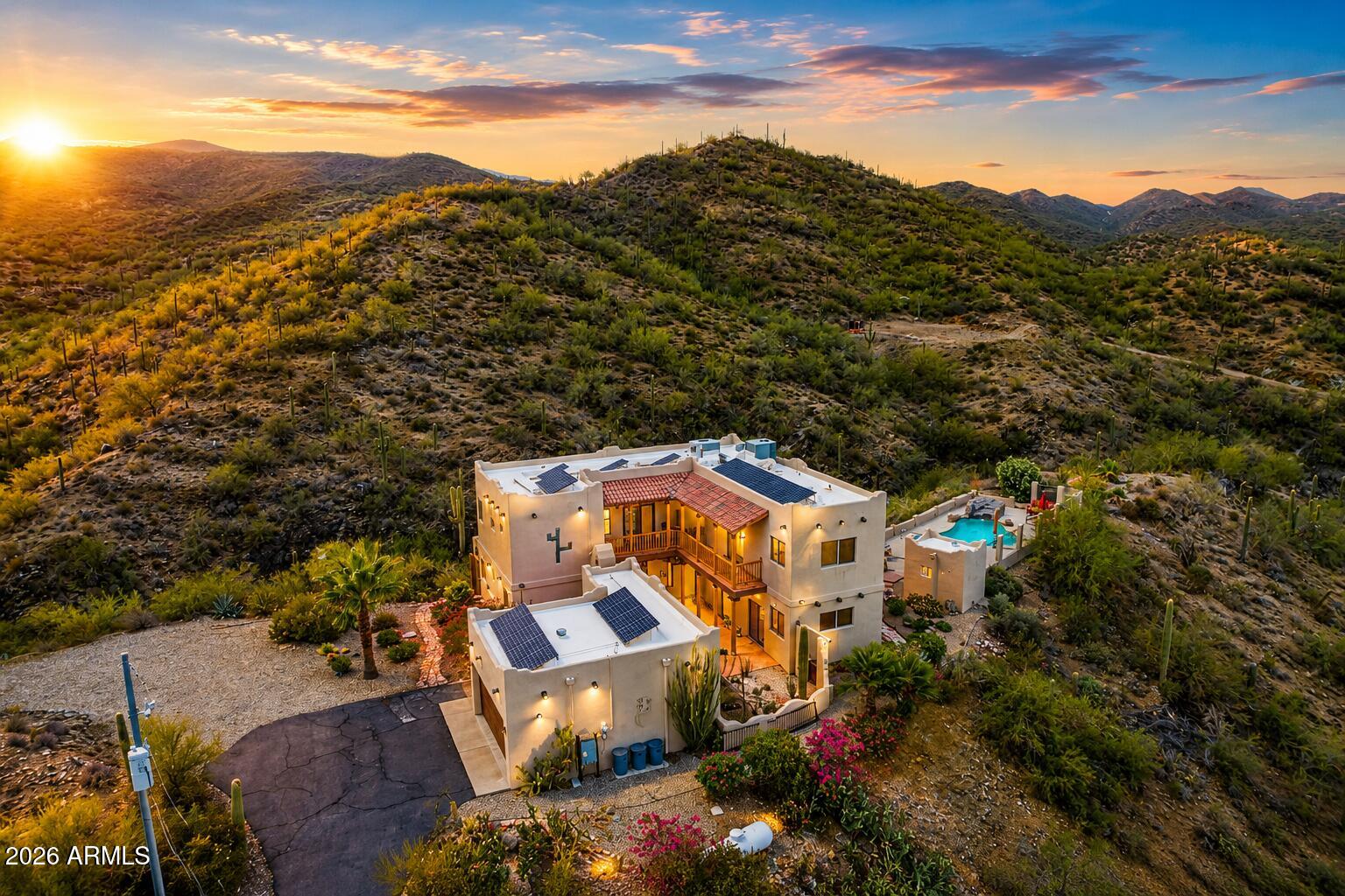 32150 S LISA Drive, Black Canyon City, AZ 85324