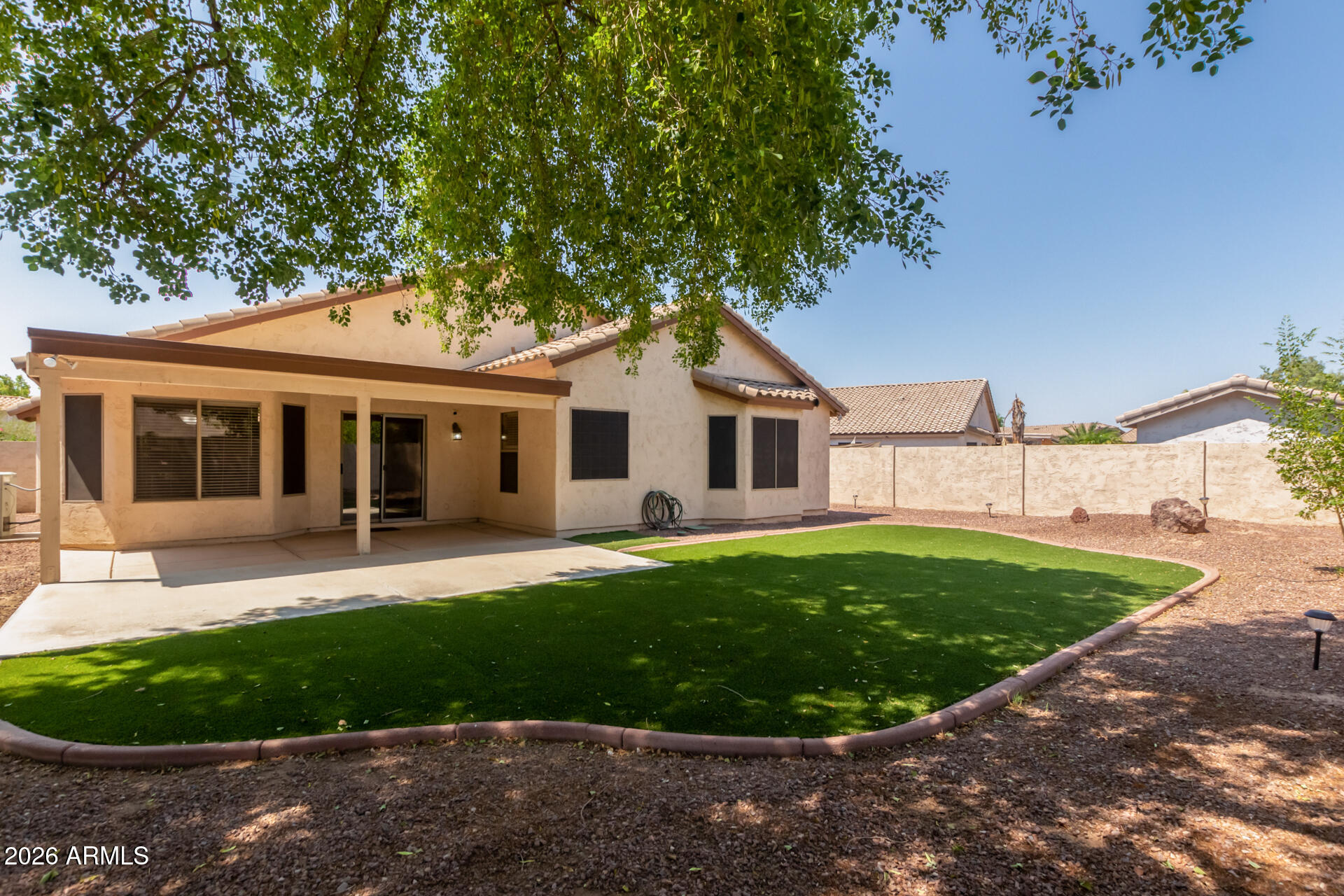 8364 W STELLA Way, Glendale, AZ 85305