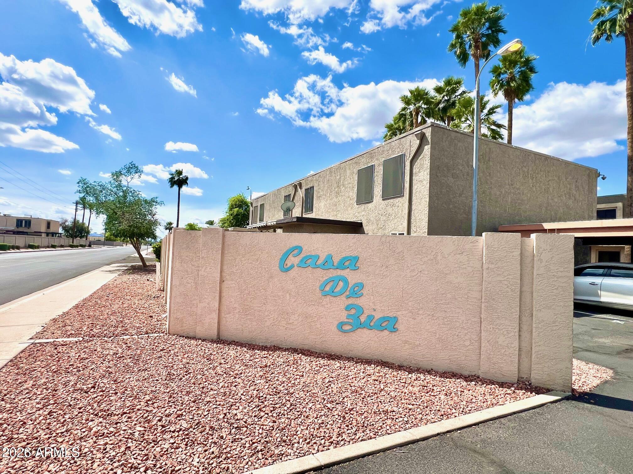 6120 W TOWNLEY Avenue, Glendale, AZ 85302