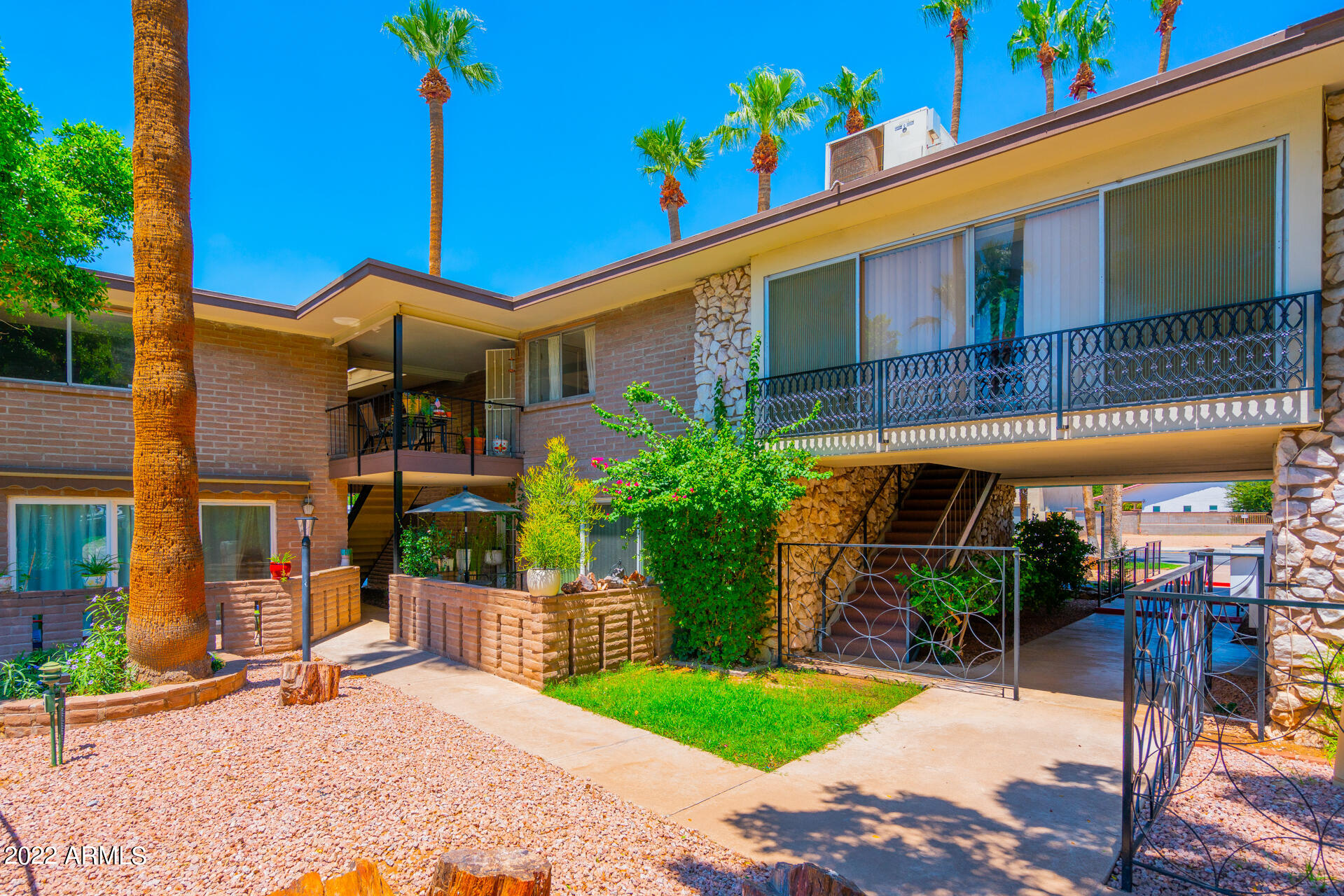 1901 E MISSOURI Avenue 204, Phoenix, AZ 85016