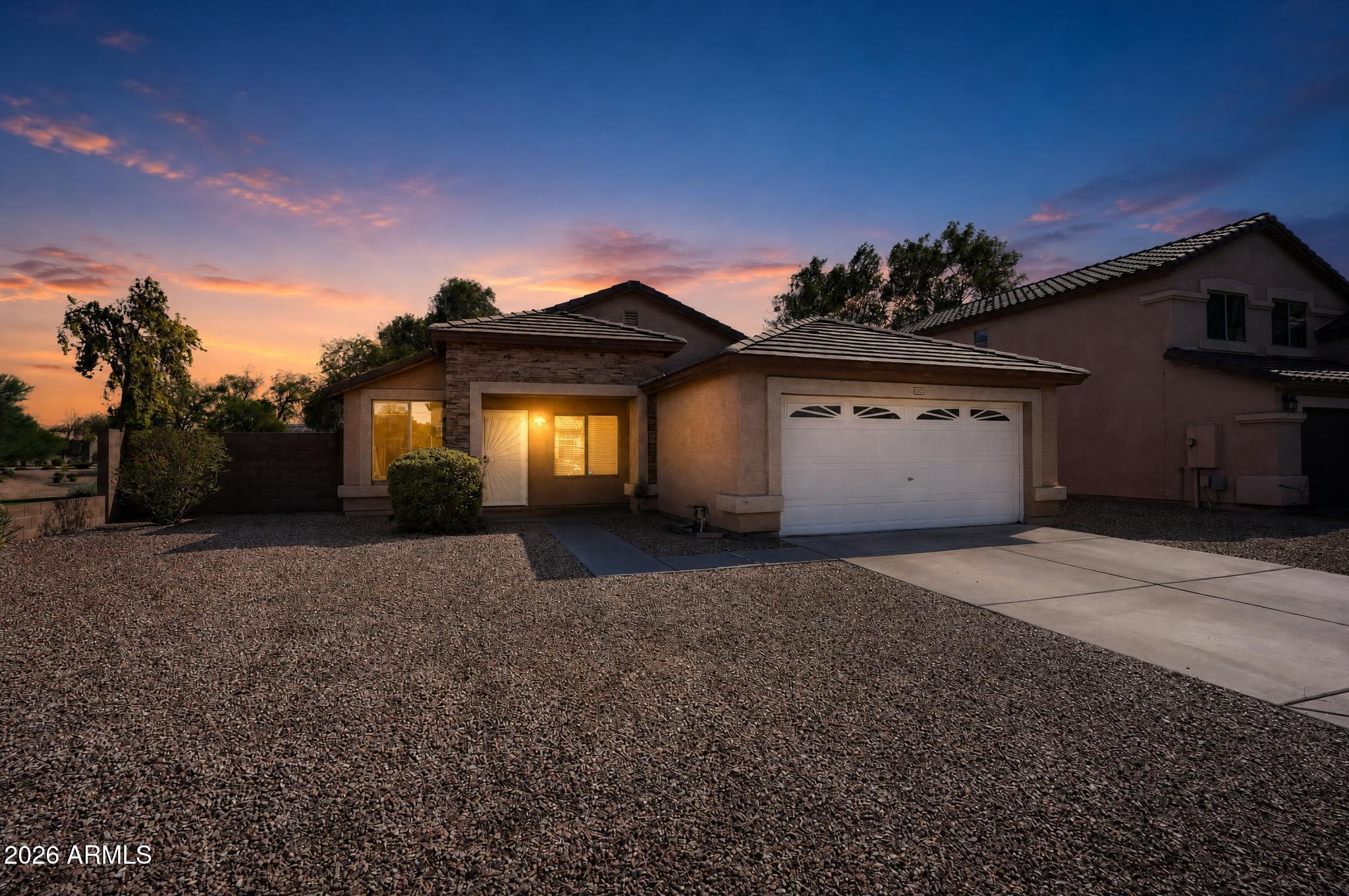 15925 W MONROE Street, Goodyear, AZ 85338