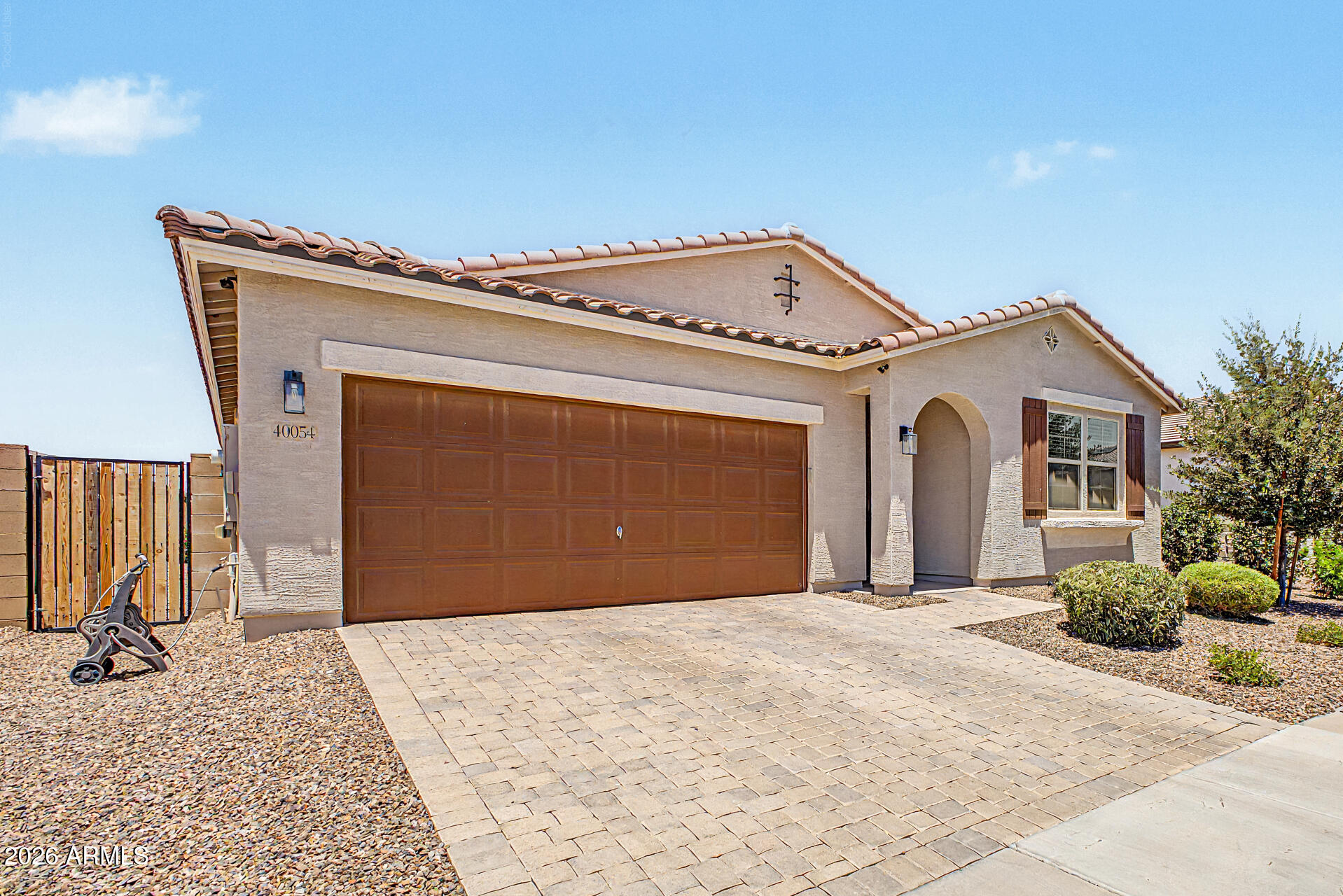 40054 W JAMES Lane, Maricopa, AZ 85138