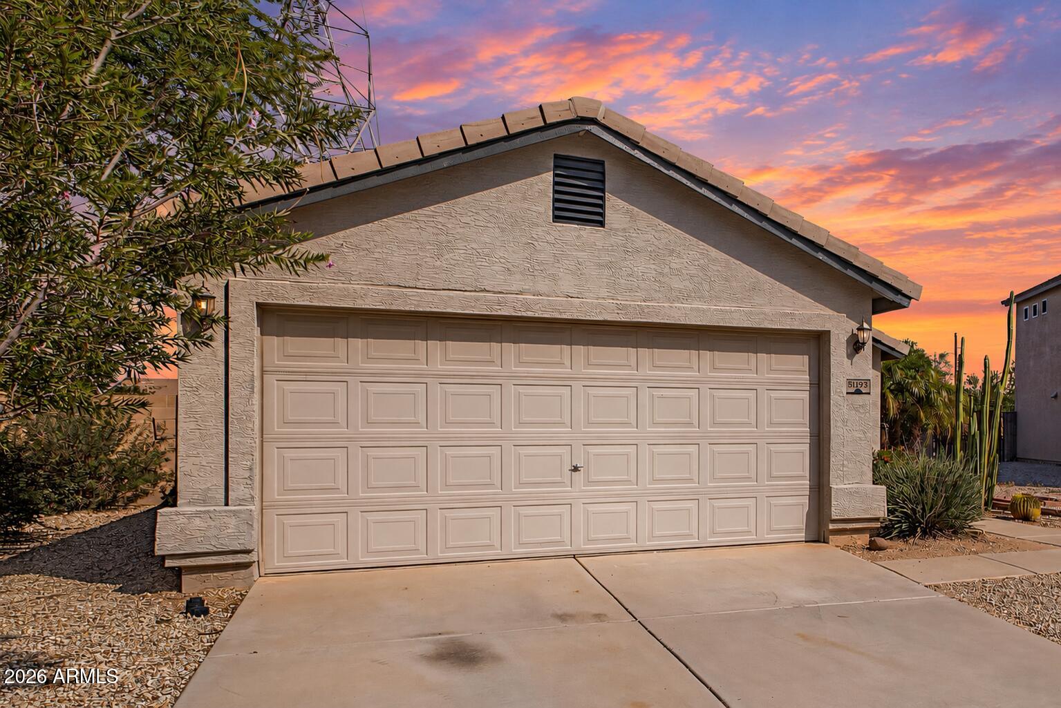 31193 MESQUITE Way, San Tan Valley, AZ, 85143 — assumable FHA mortgage at 6.33%