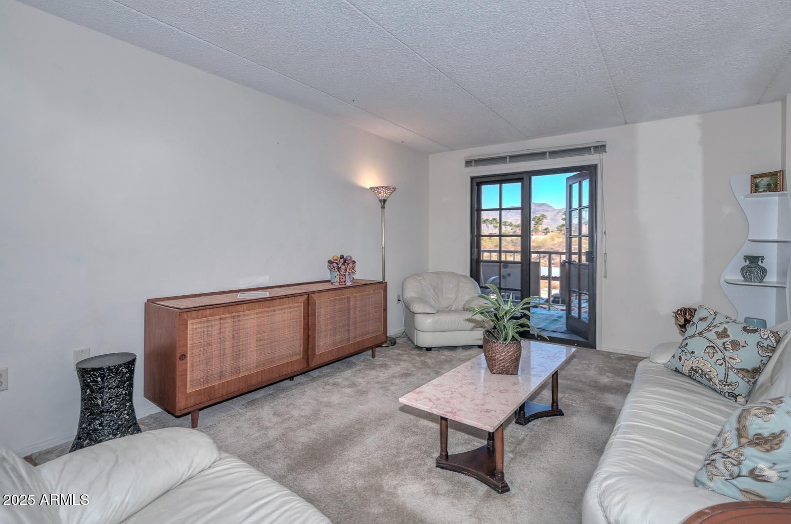 7402 E CAREFREE Drive 214, Carefree, AZ 85377