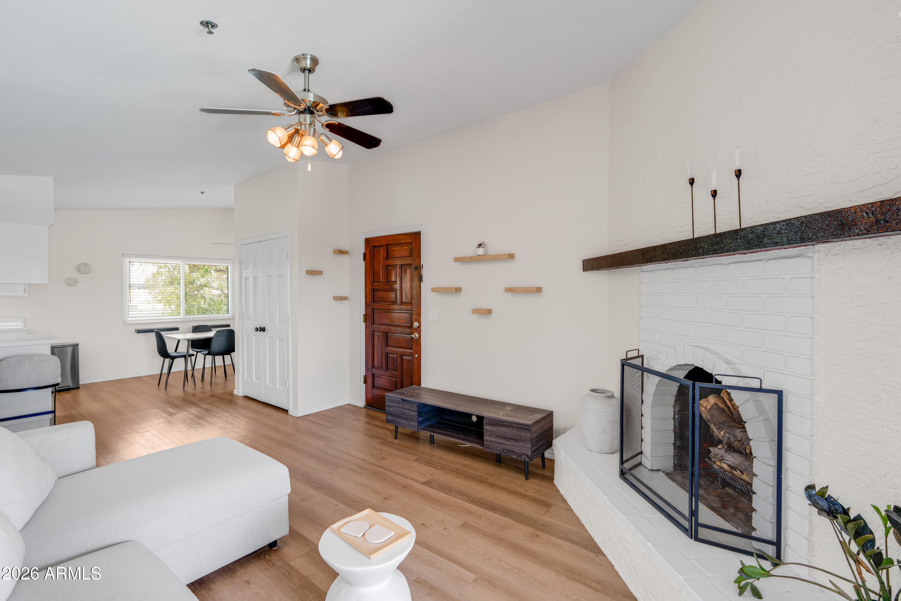 3031 N CIVIC CENTER Plaza 307, Scottsdale, AZ 85251