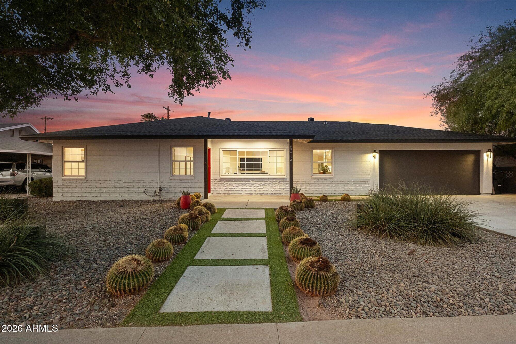 8212 E WILSHIRE Drive, Scottsdale, AZ 85257