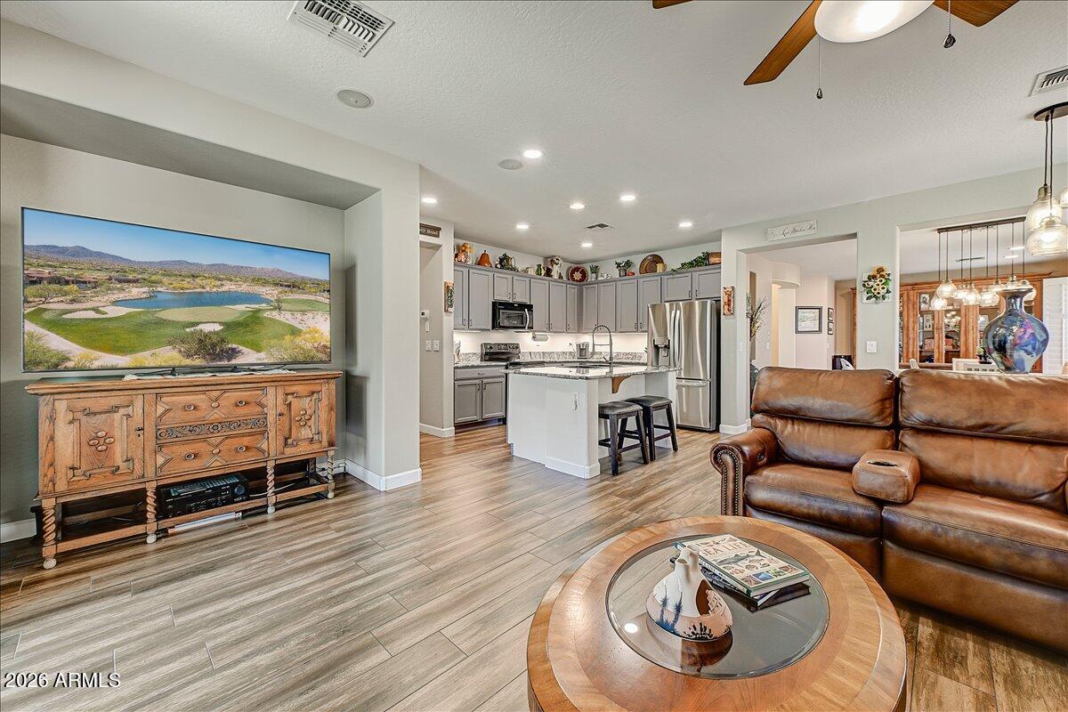 40519 N MILL CREEK Court, Anthem, AZ 85086