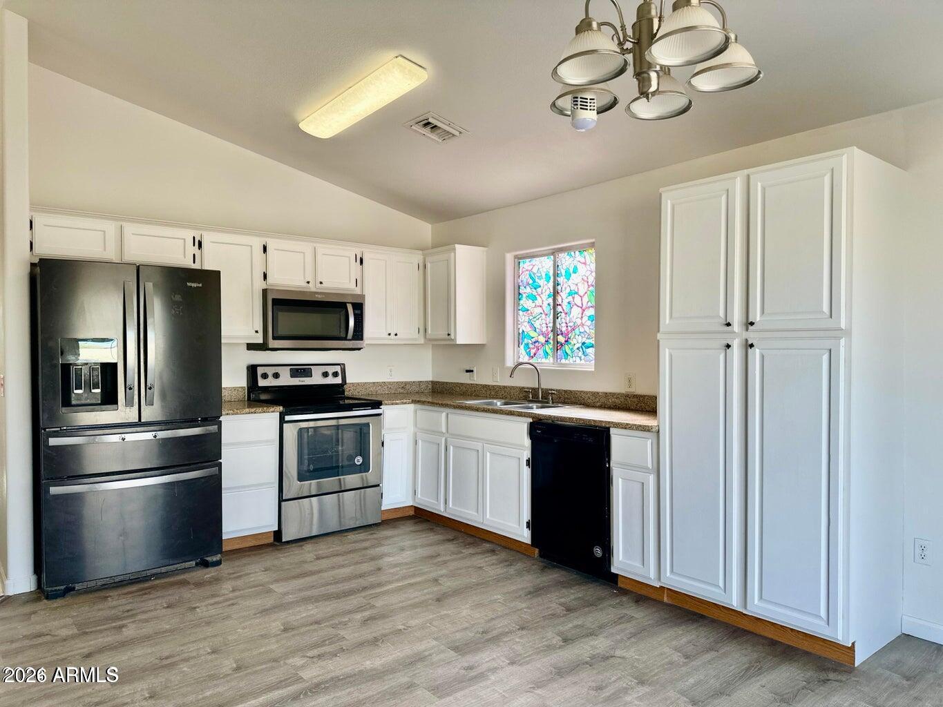 12600 W MADERO Drive, Arizona City, AZ 85123