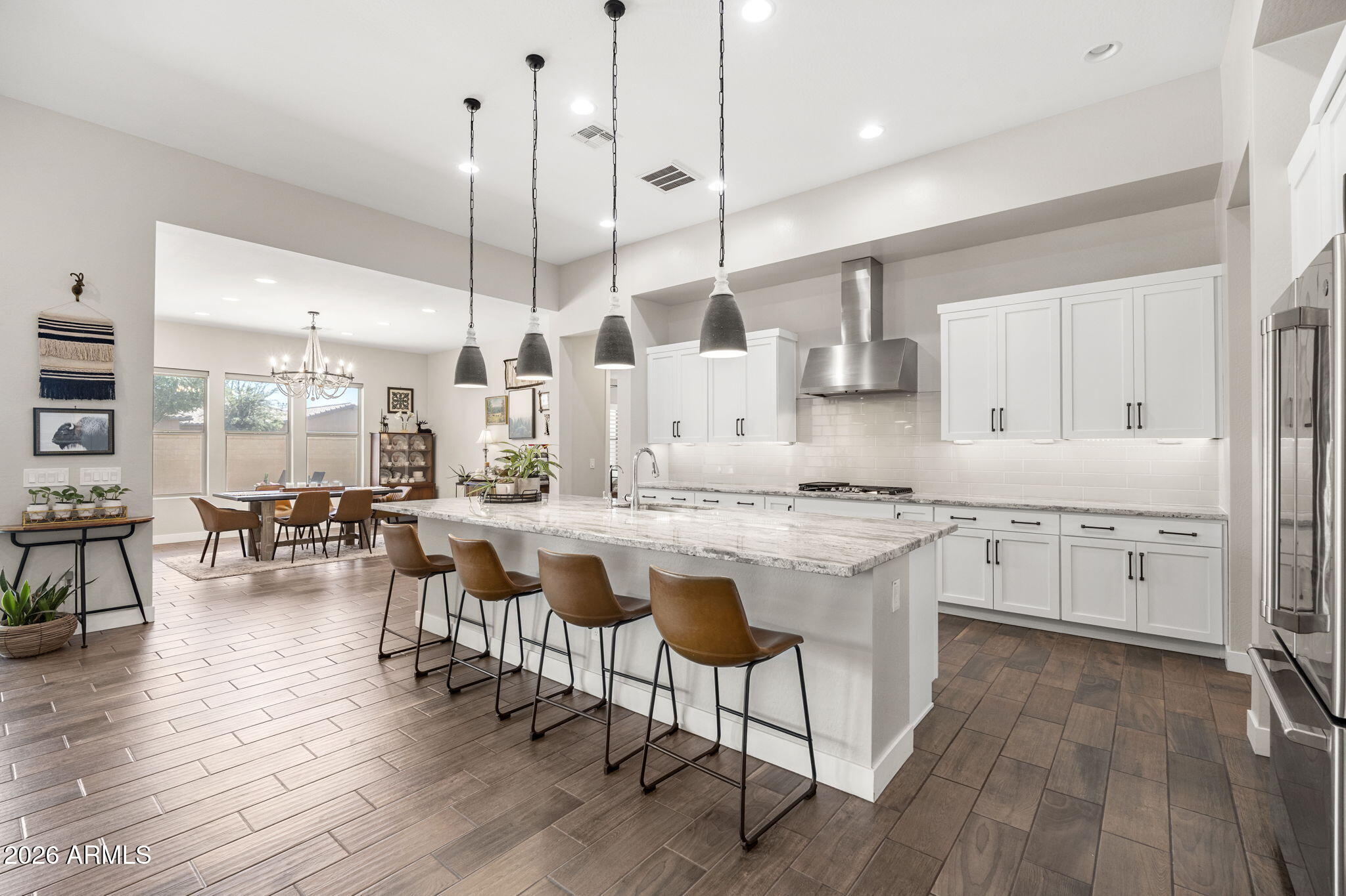 1823 E WATFORD Court, Gilbert, AZ 85298