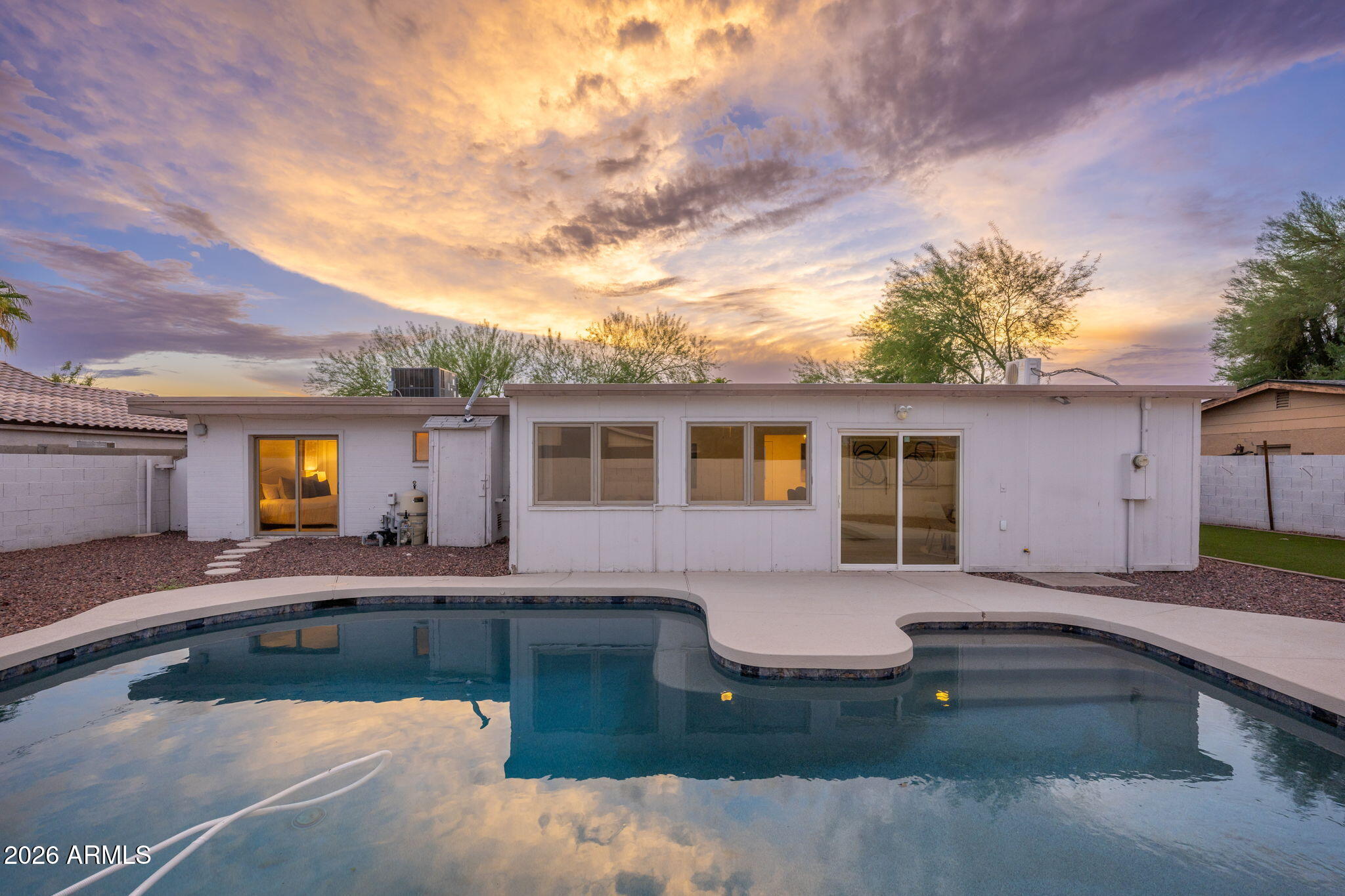 843 N JAY Street, Chandler, AZ 85225