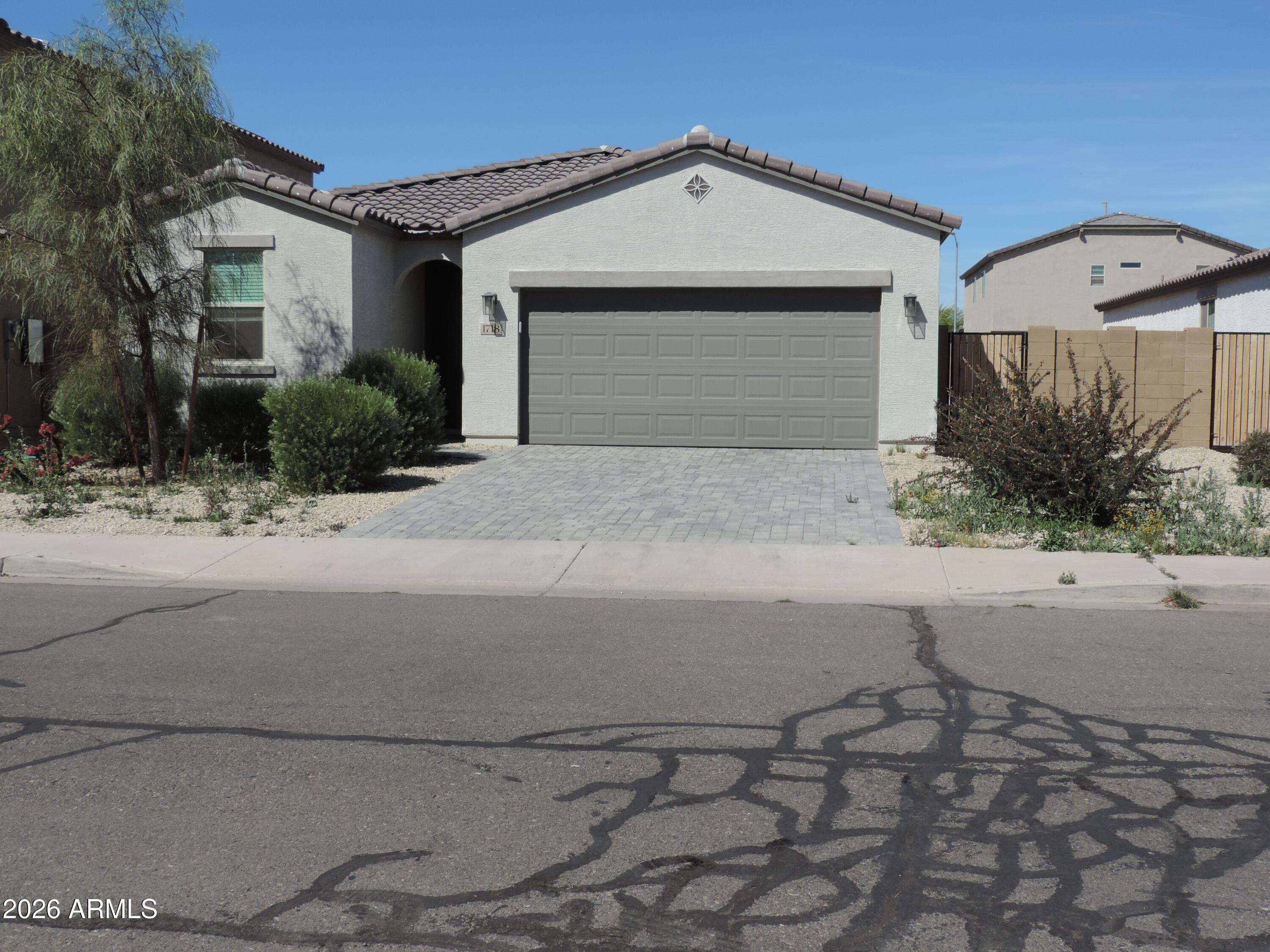 1718 W TOLTEC Drive, Coolidge, AZ 85128
