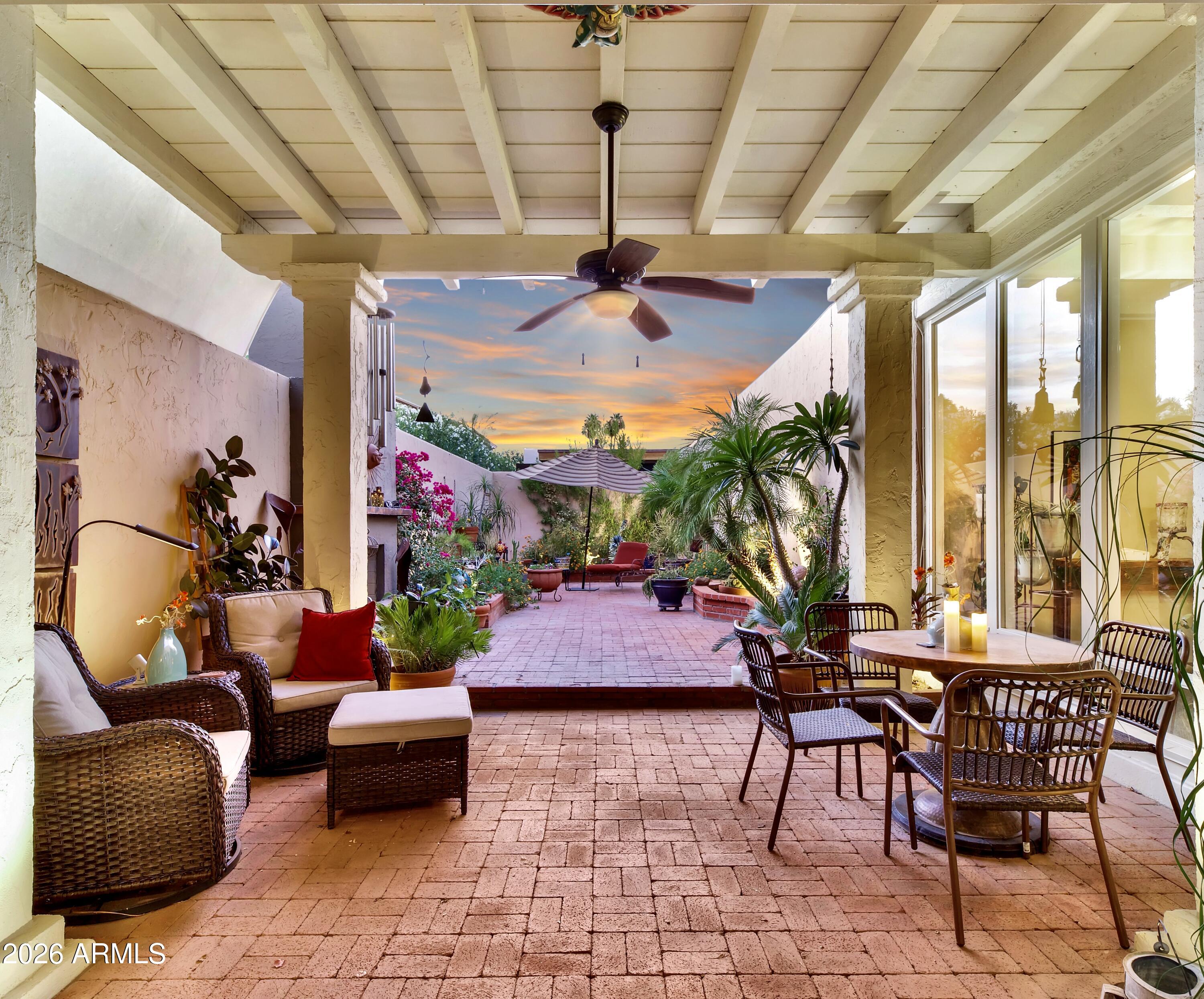 5332 N Questa Tierra Drive, Phoenix, AZ 85012