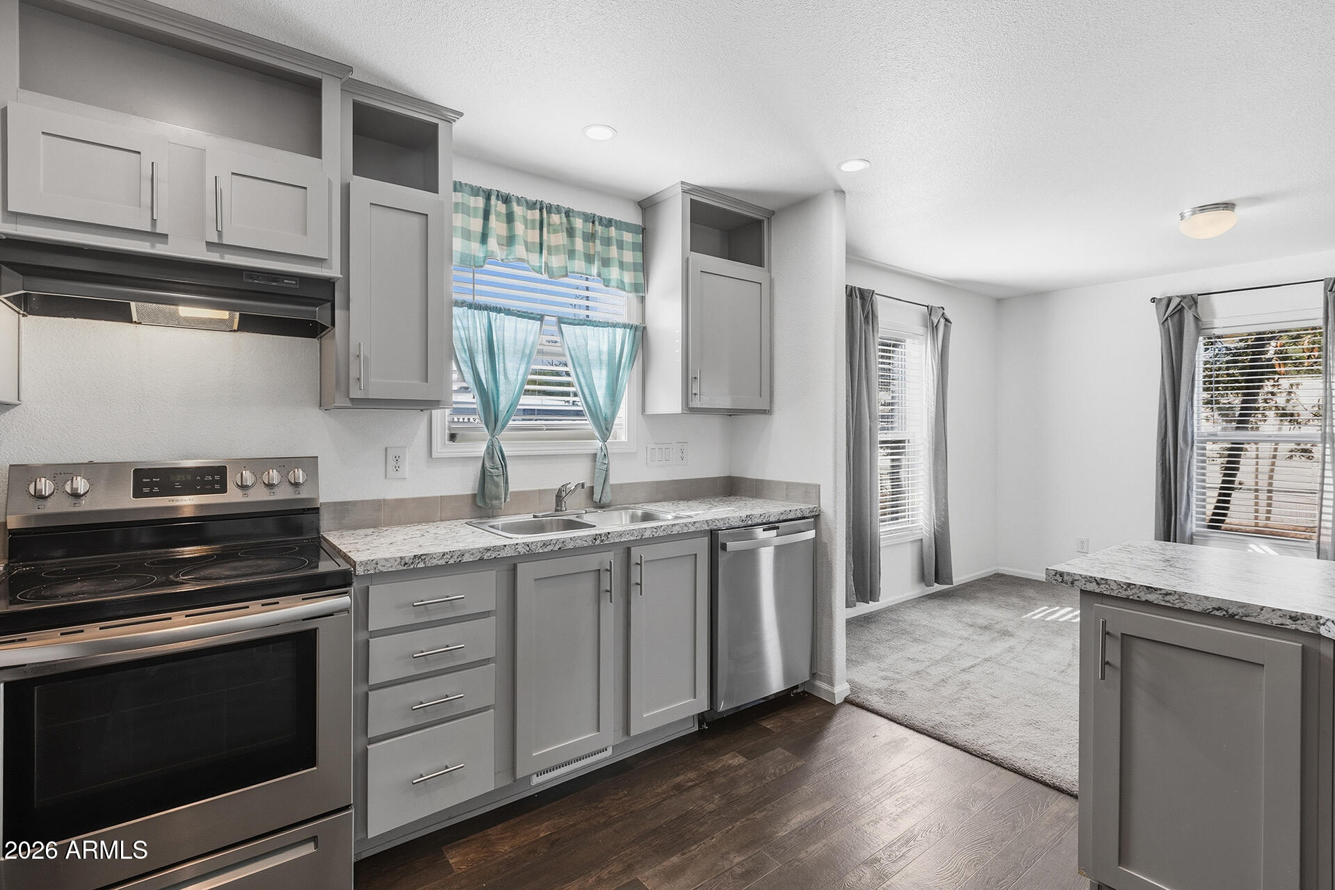 19401 N 7TH Street N 187, Phoenix, AZ 85024