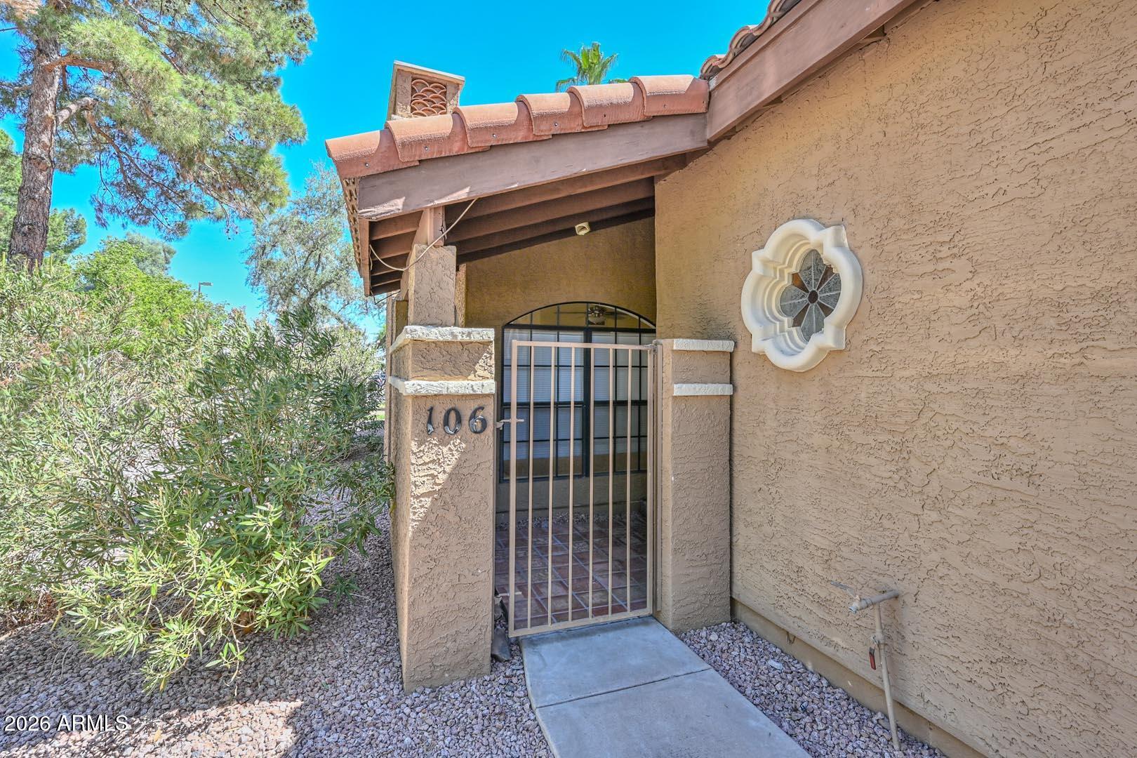 6945 E Cochise Road Unit 106, Paradise Valley, AZ 85253