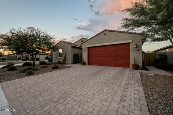 4968 W ELIJAH Lane, San Tan Valley, AZ 85144