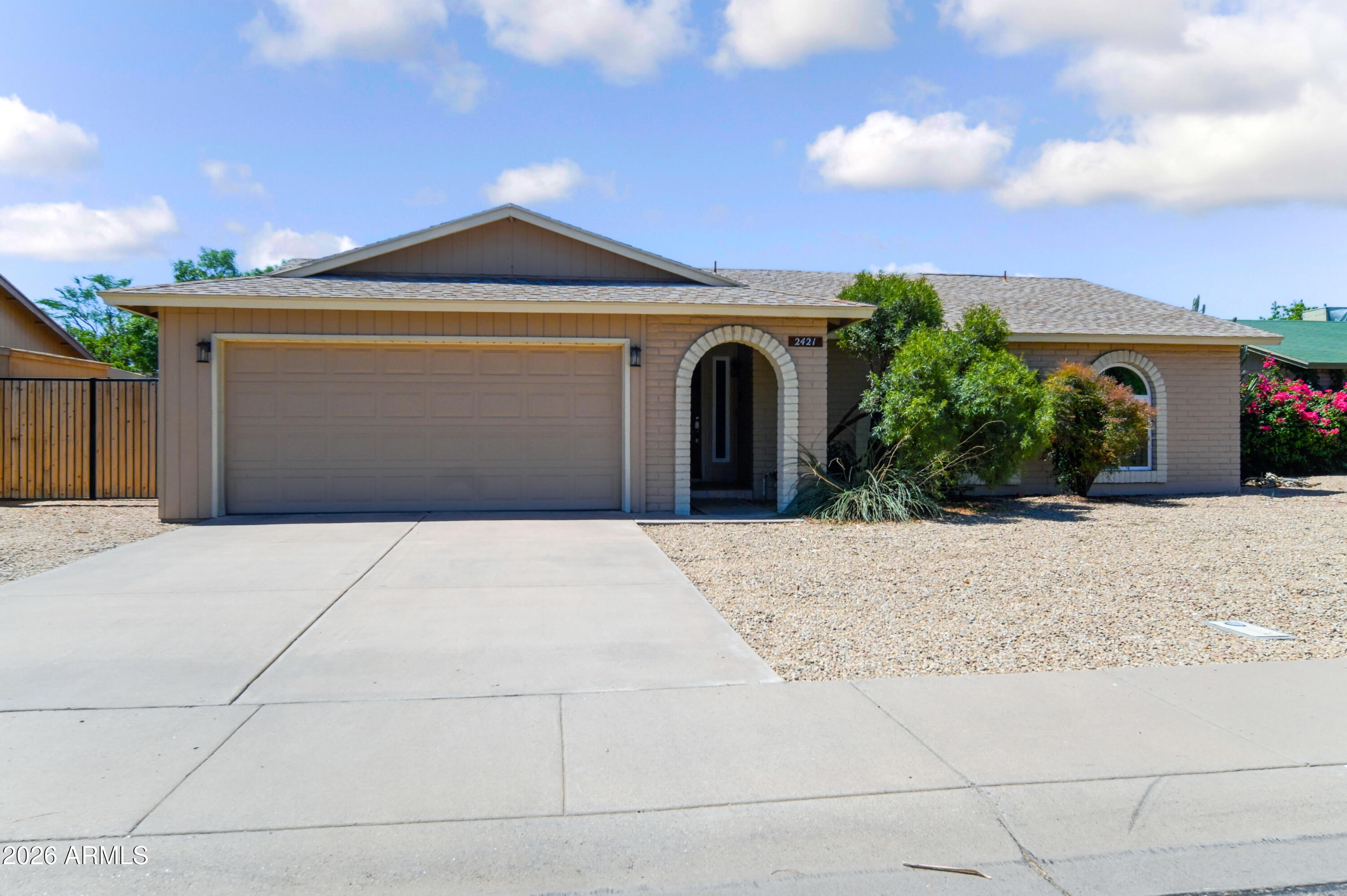 2421 W Brooks Street, Chandler, AZ 85224